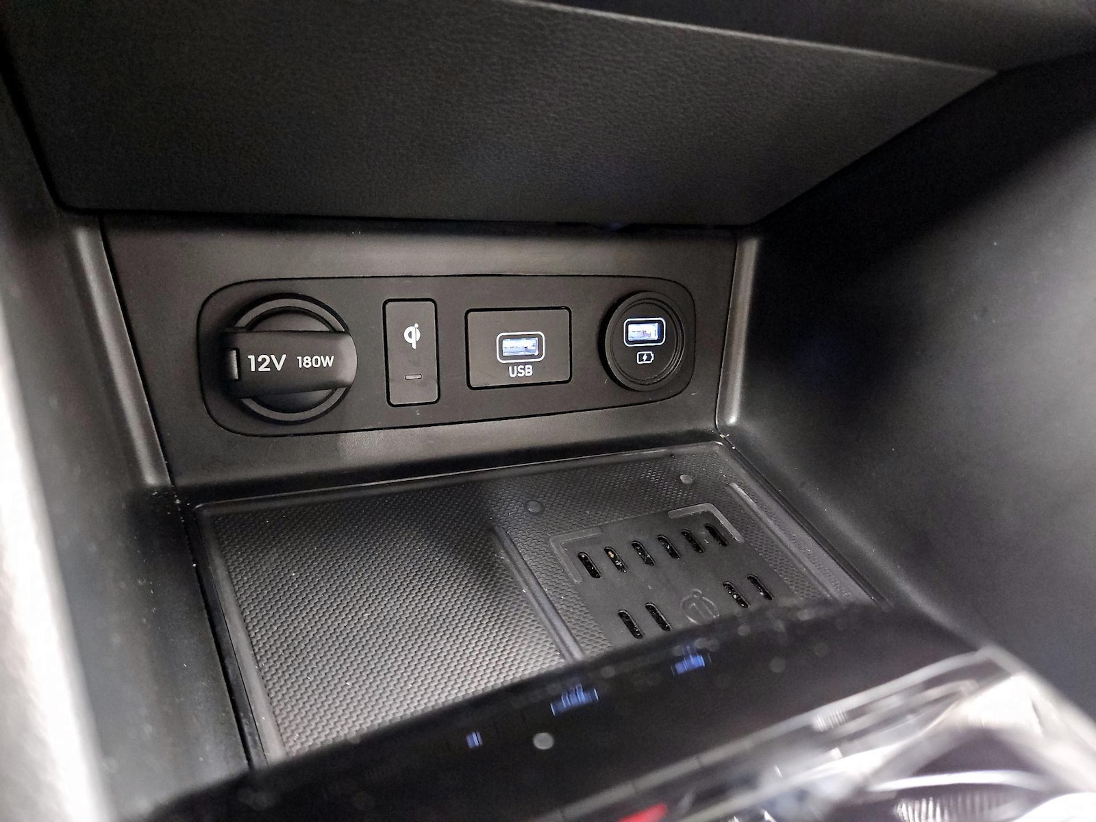 2022 Hyundai Sonata Hybrid SEL - Photo 19