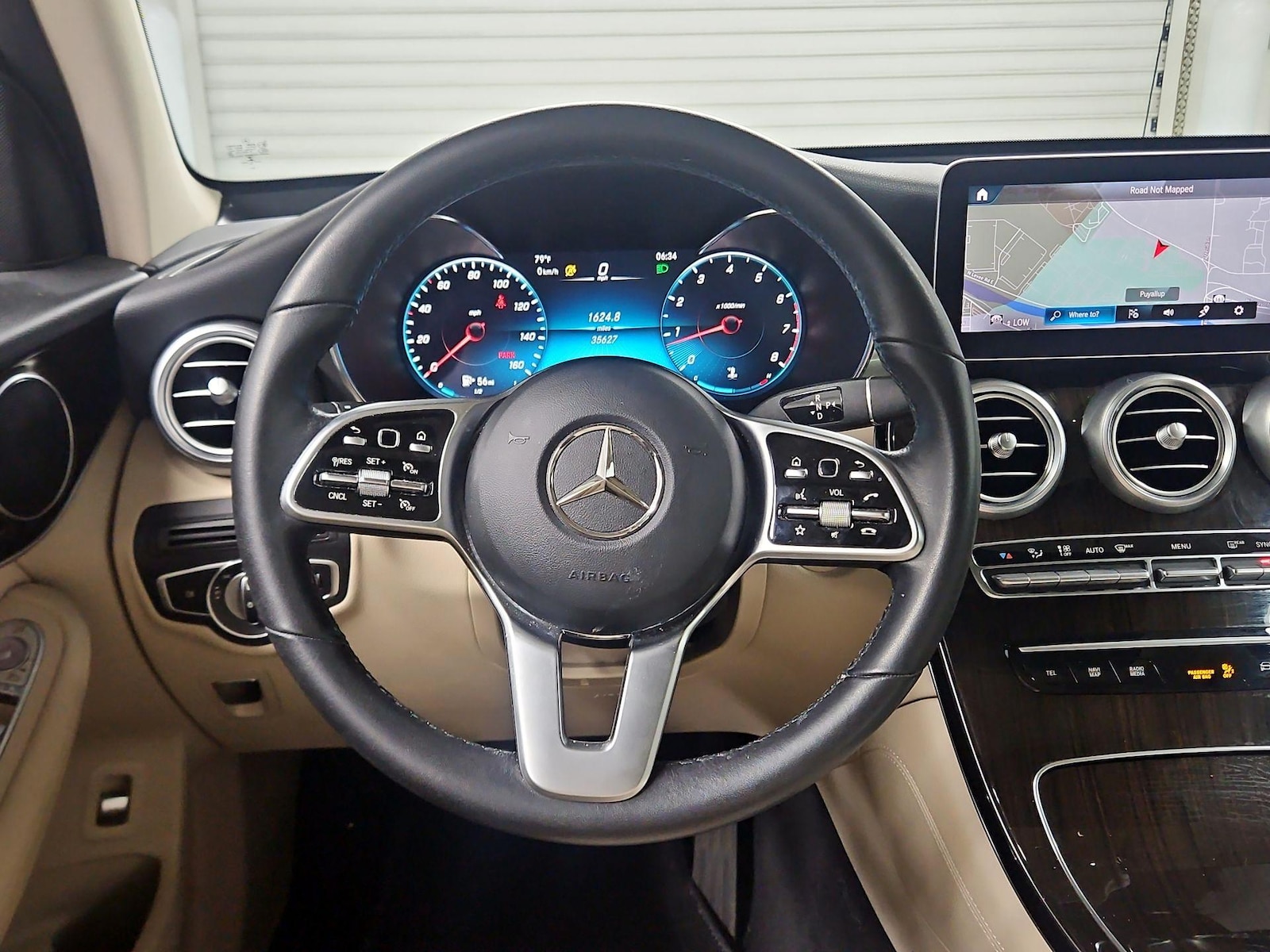 2020 Mercedes-Benz GLC GLC300 - Photo 11