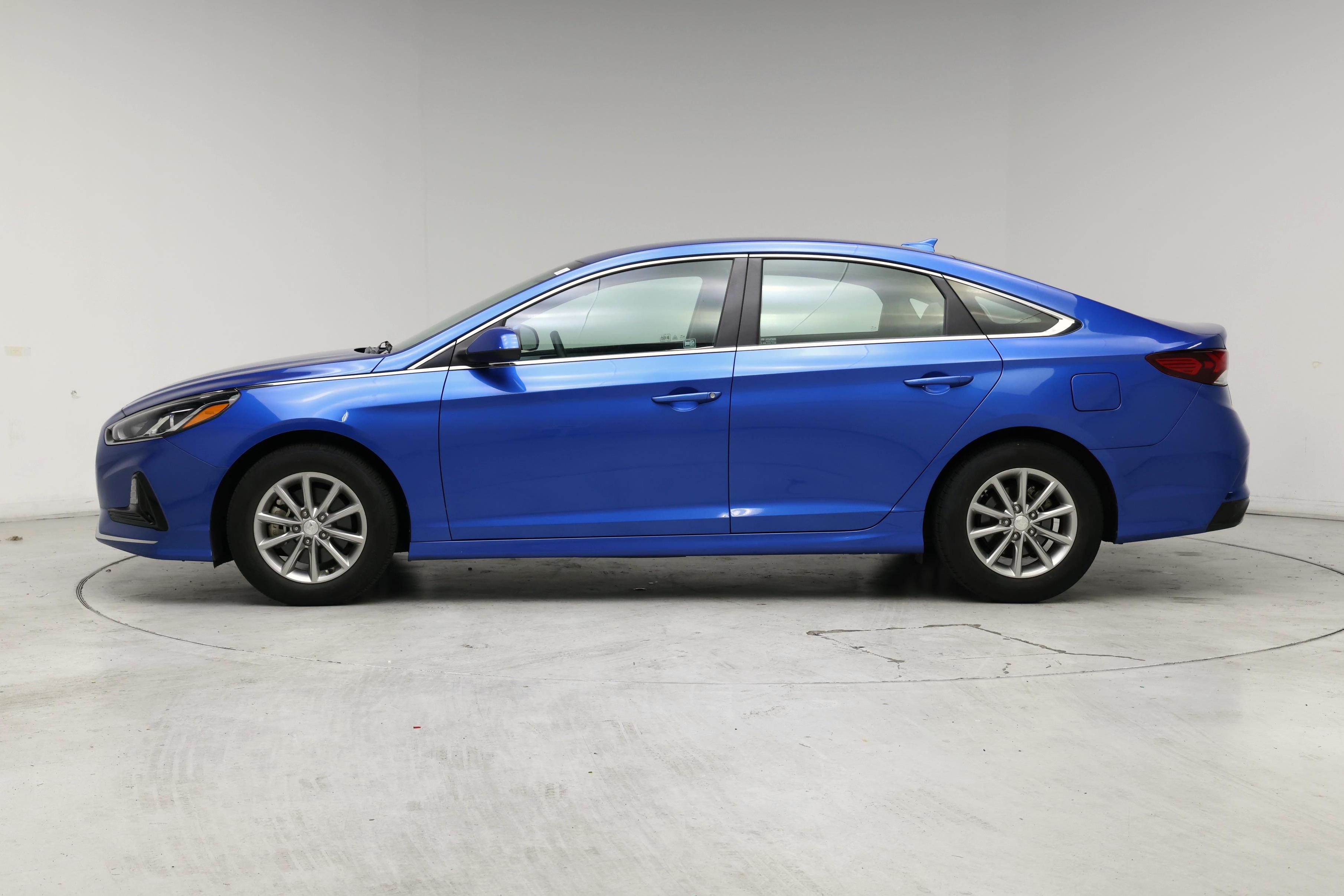 Thumbnail: 2018 Hyundai Sonata - 3