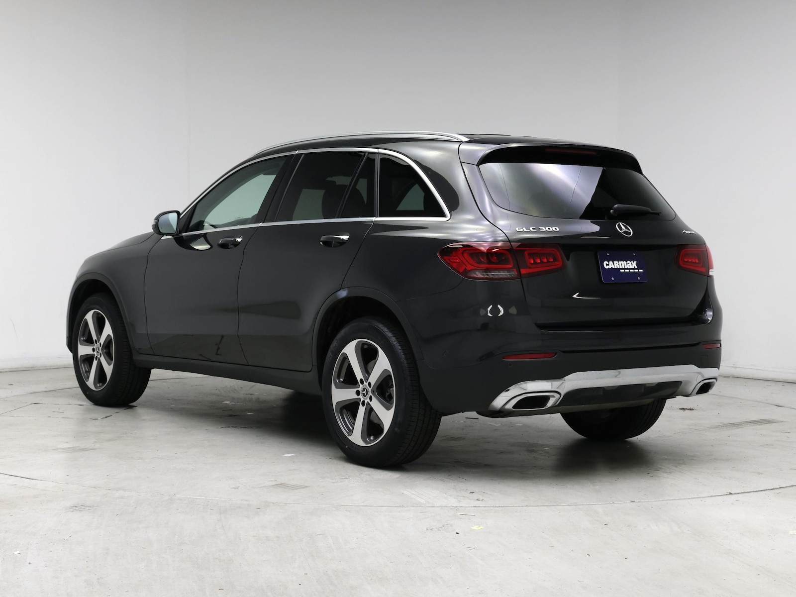 2022 Mercedes-Benz GLC GLC300 - Photo 3
