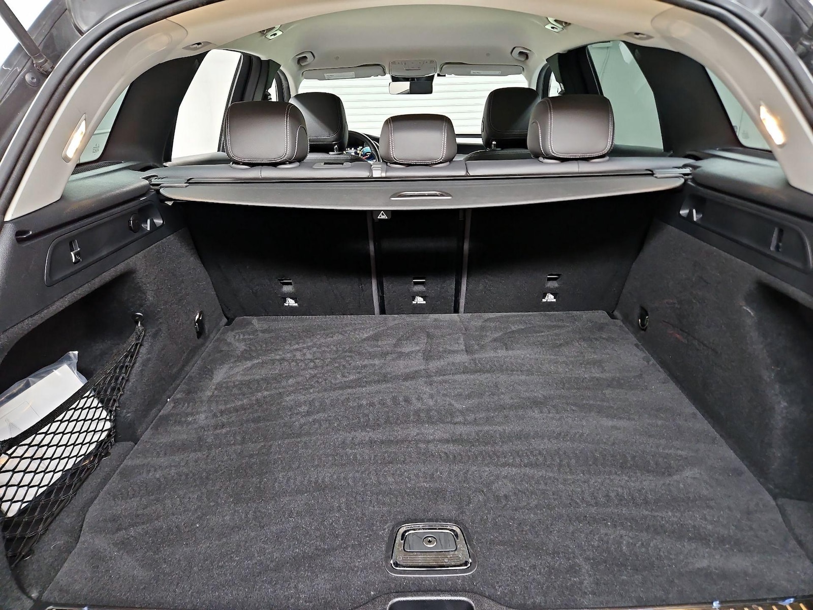 2022 Mercedes-Benz GLC GLC300 - Photo 21