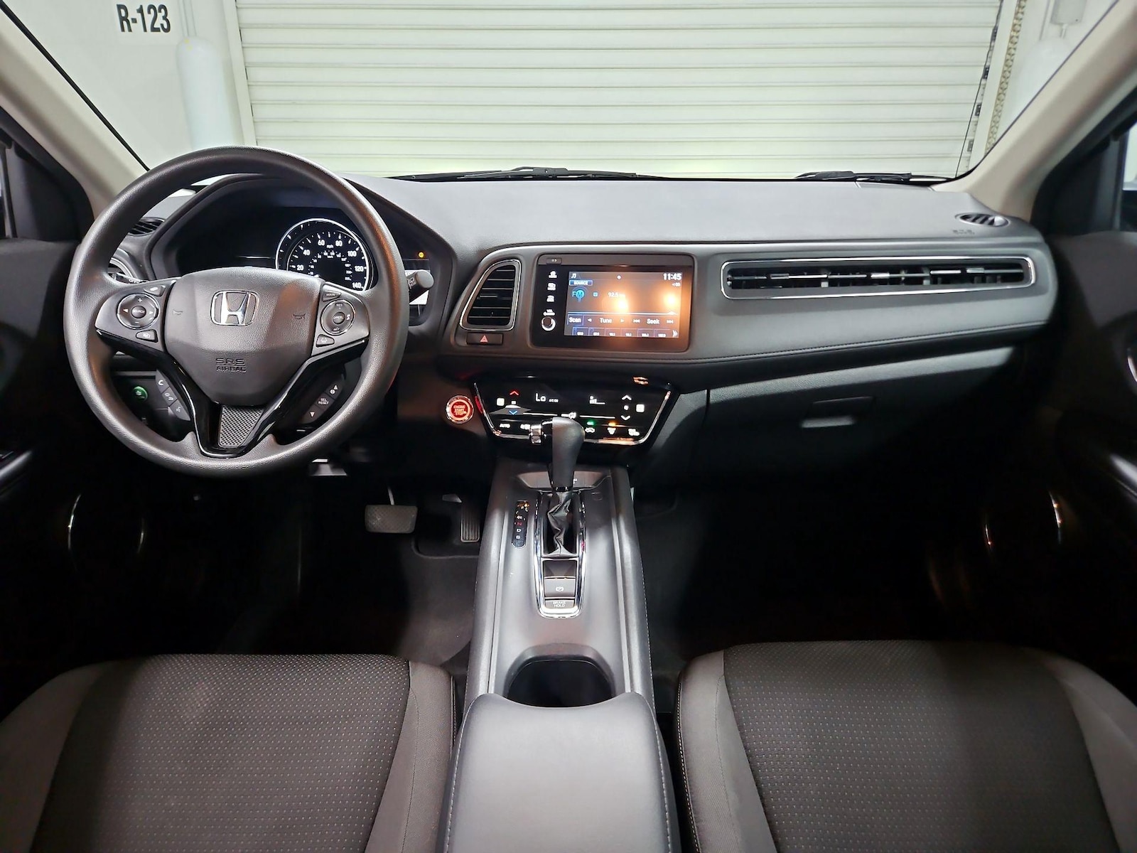 2021 Honda HR-V EX - Photo 10