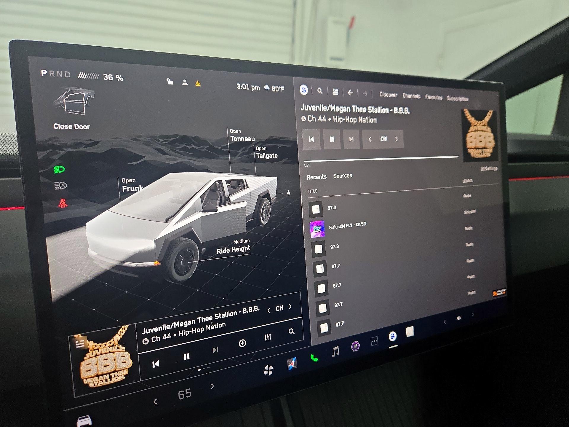 Thumbnail: 2024 Tesla Cybertruck - 15