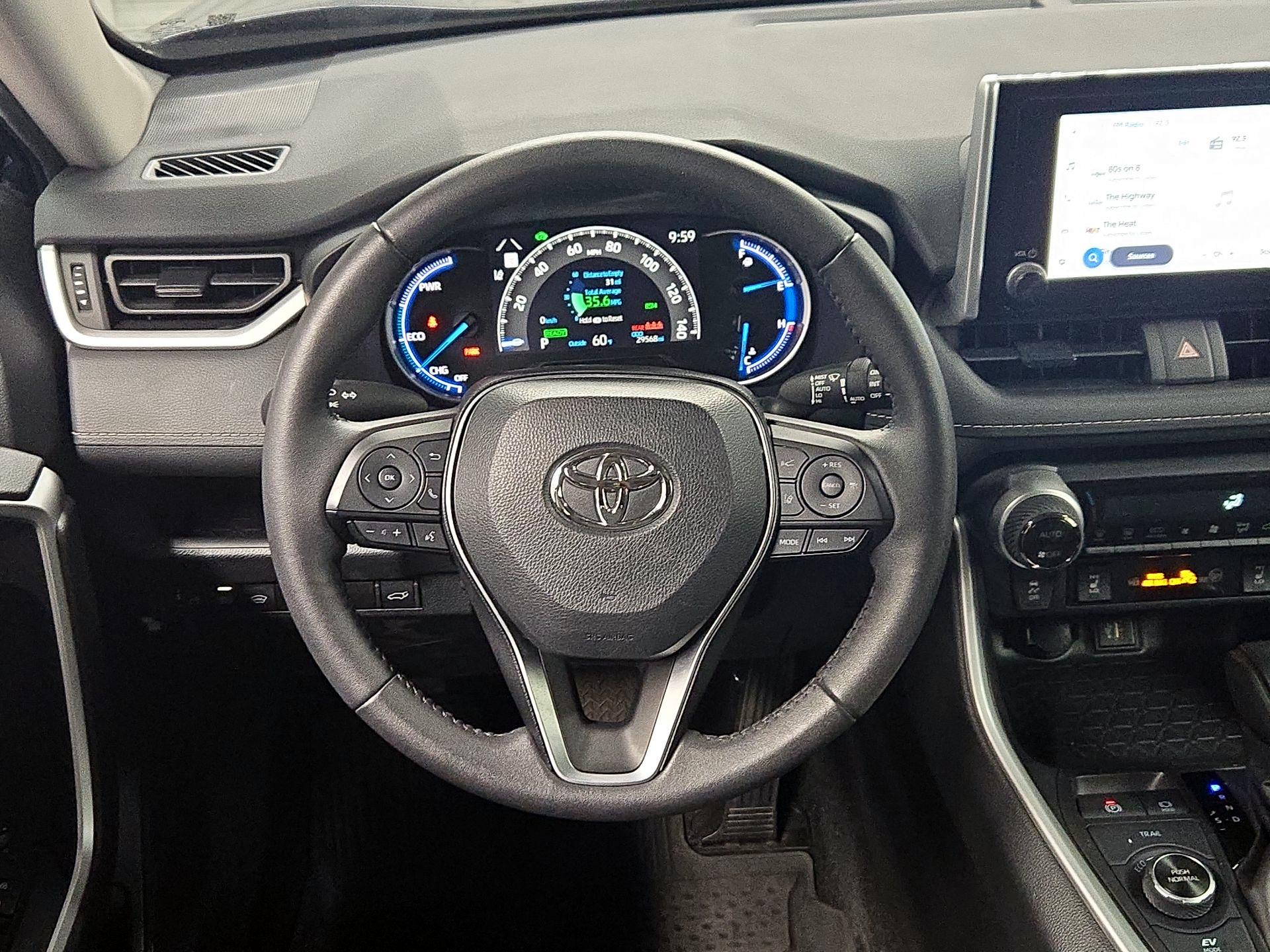 Thumbnail: 2024 Toyota RAV4 - 10
