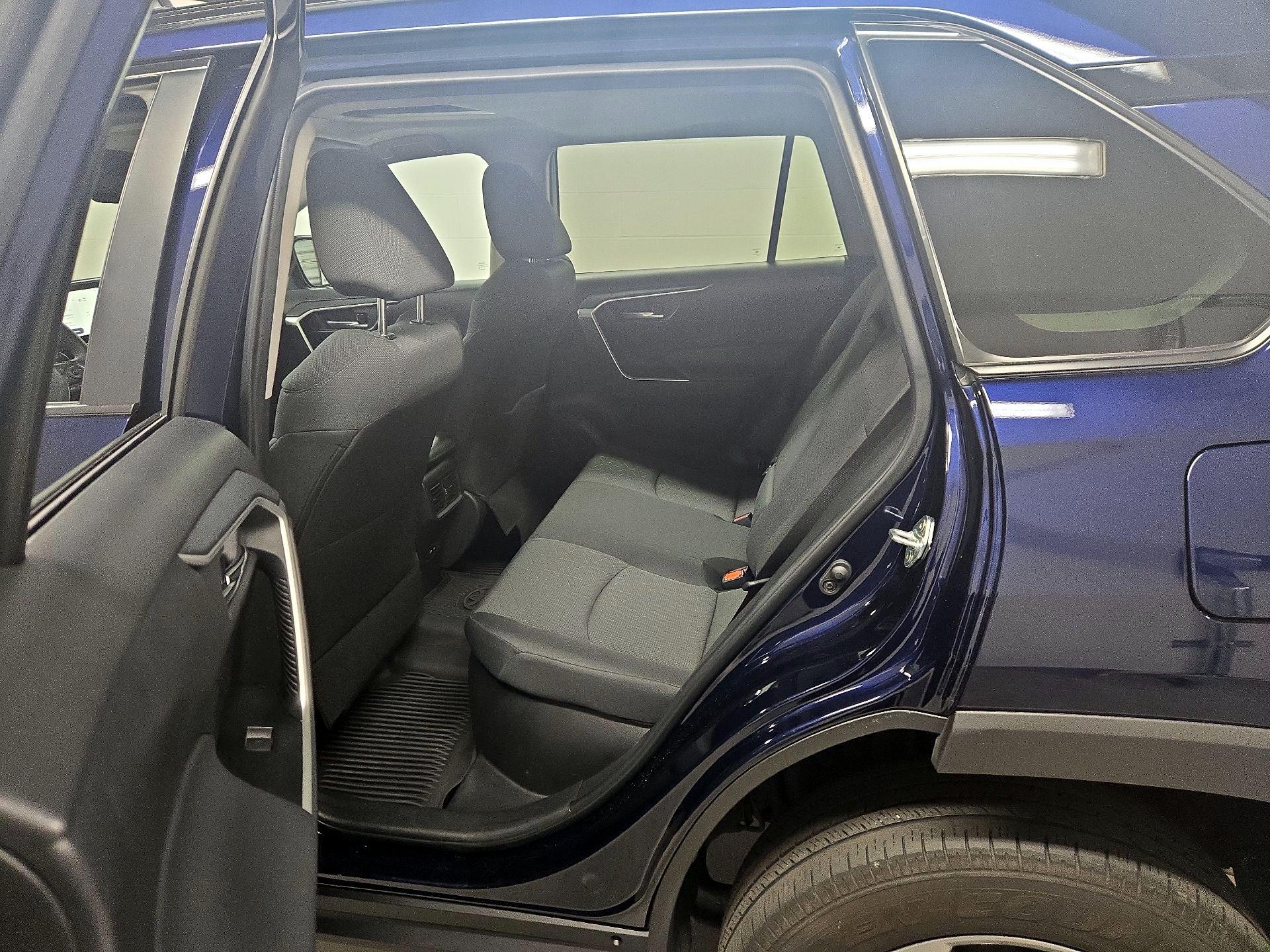 Thumbnail: 2024 Toyota RAV4 - 20