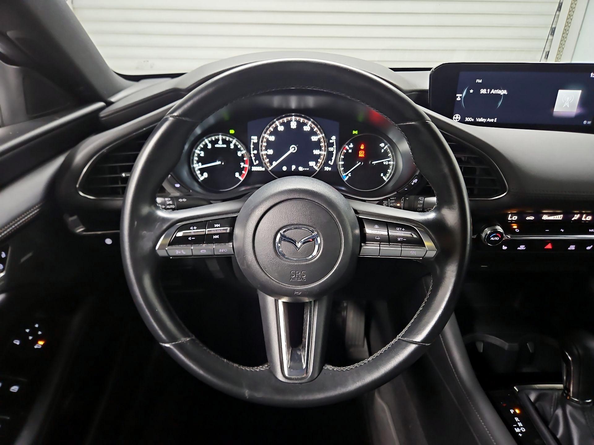 Thumbnail: 2020 Mazda Mazda3 - 10