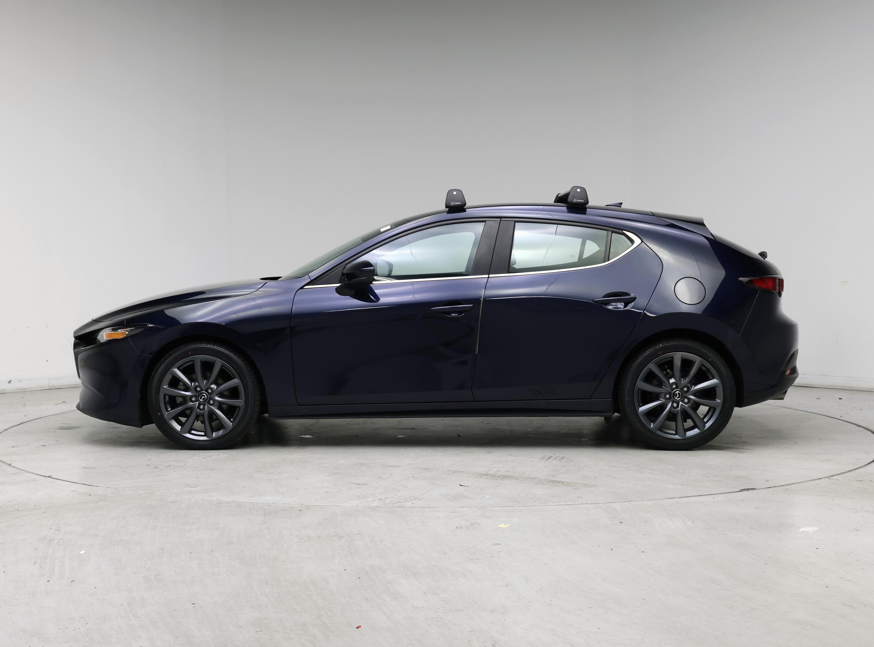 Thumbnail: 2020 Mazda Mazda3 - 3