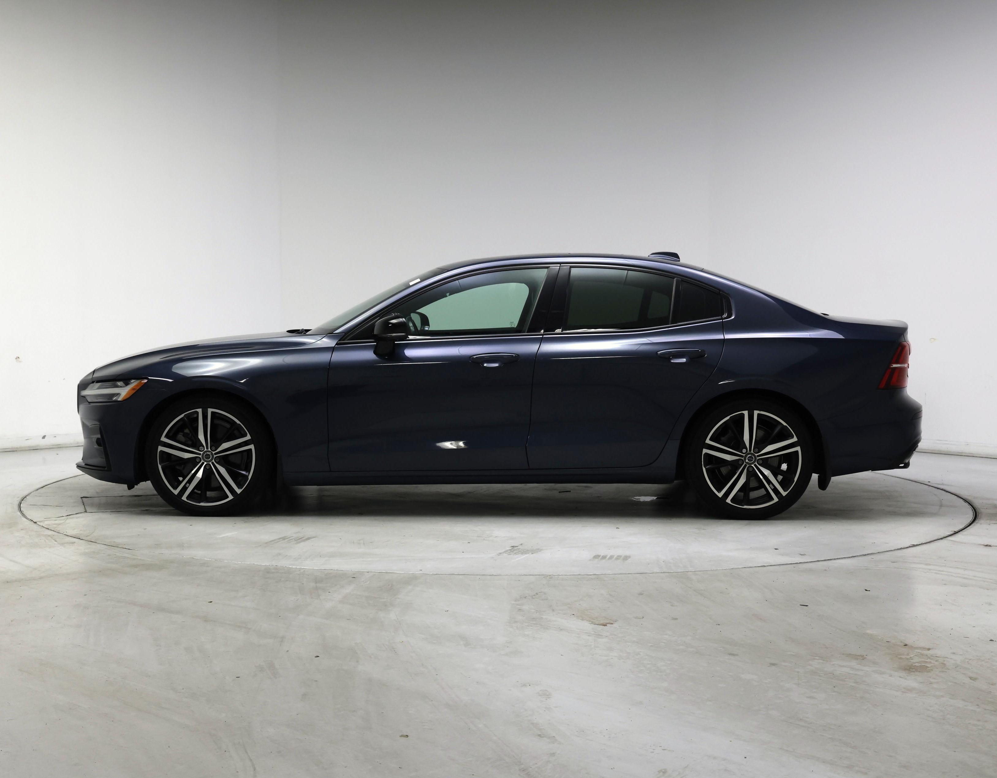 Thumbnail: 2021 Volvo S60 - 3