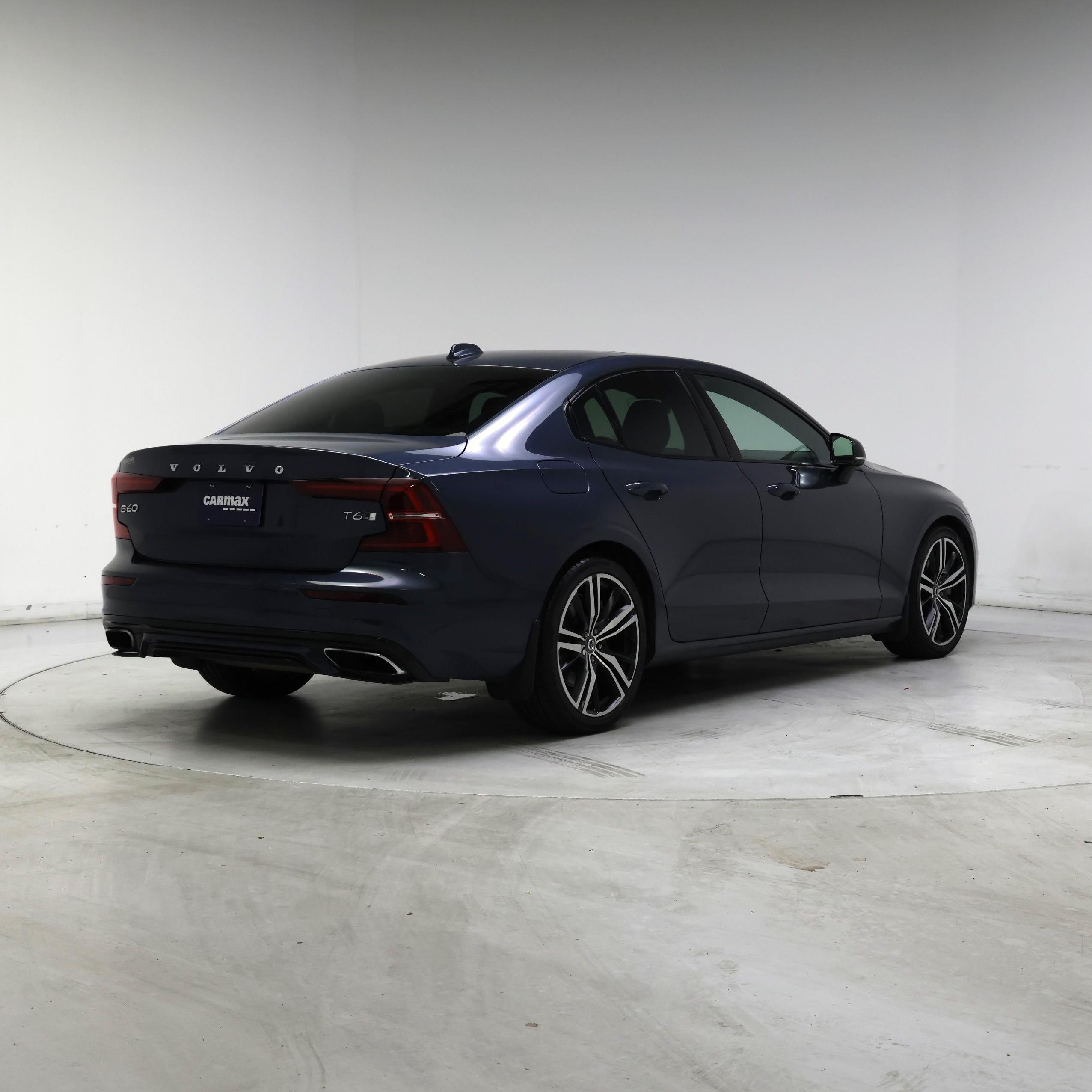 Thumbnail: 2021 Volvo S60 - 8