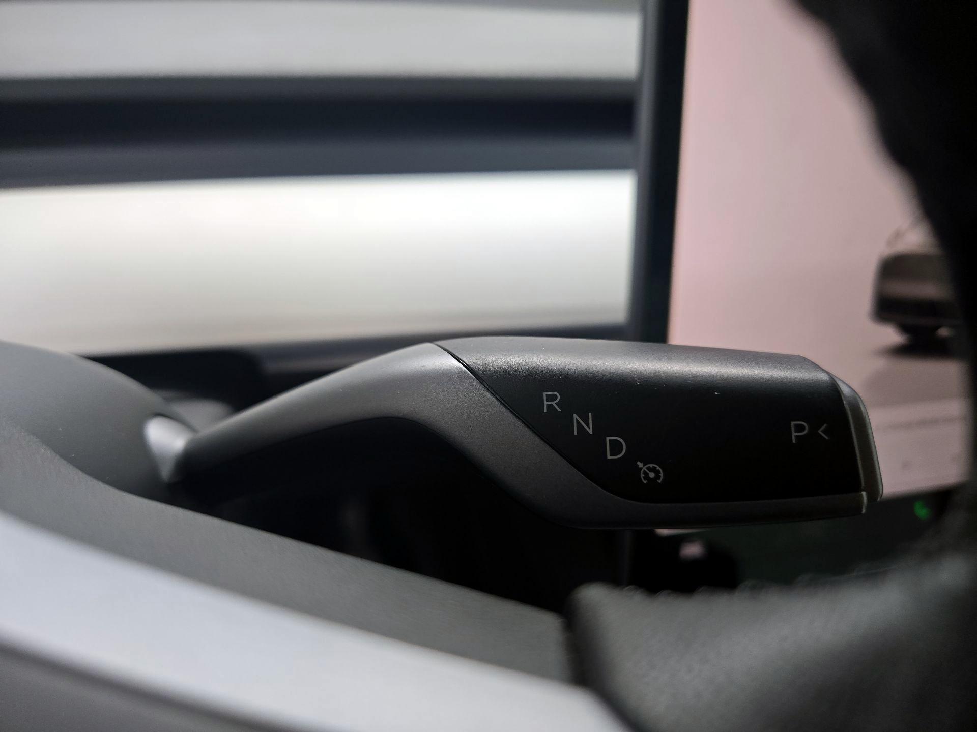 Thumbnail: 2022 Tesla Model Y - 17