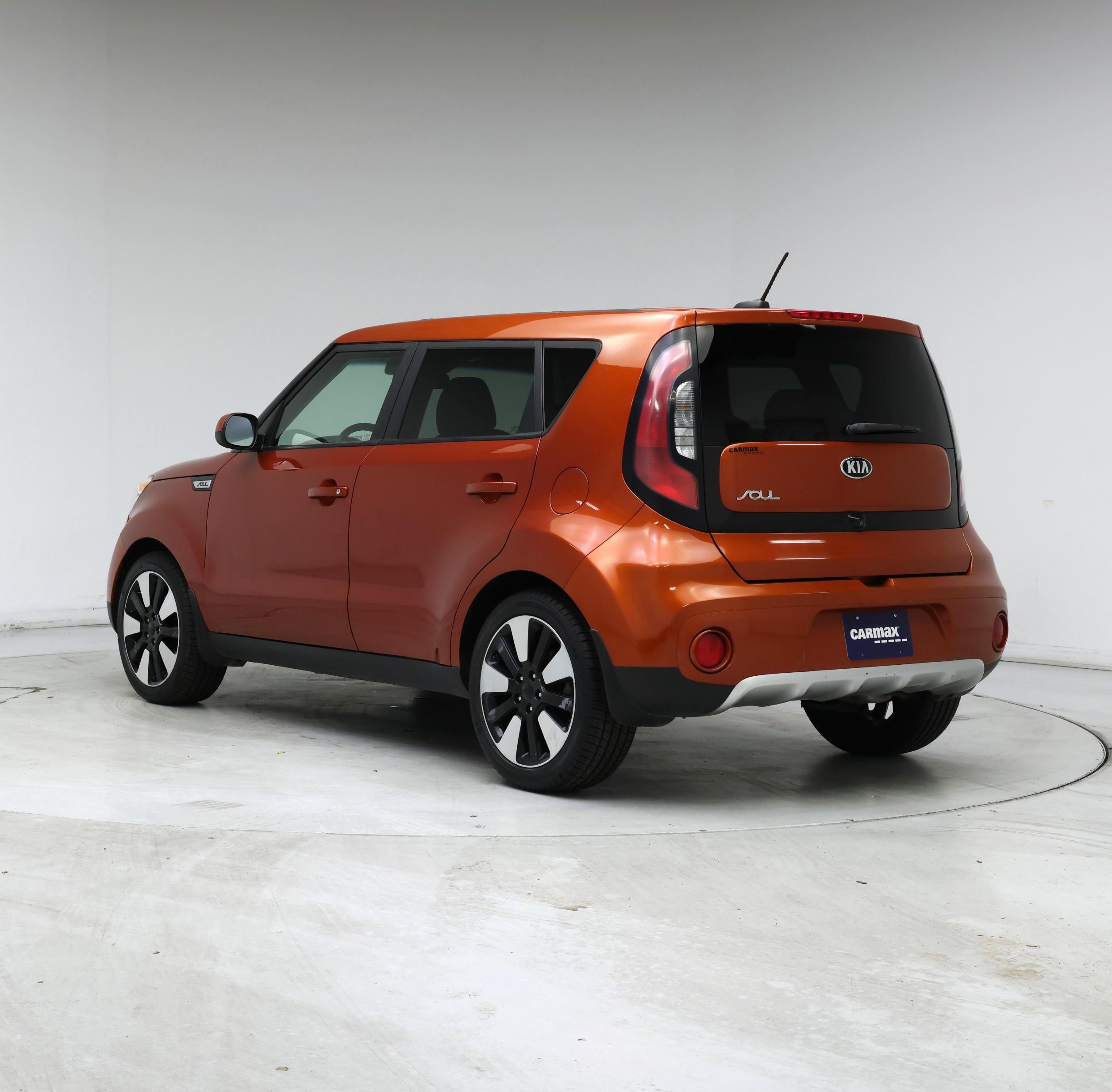 Thumbnail: 2018 Kia Soul - 2