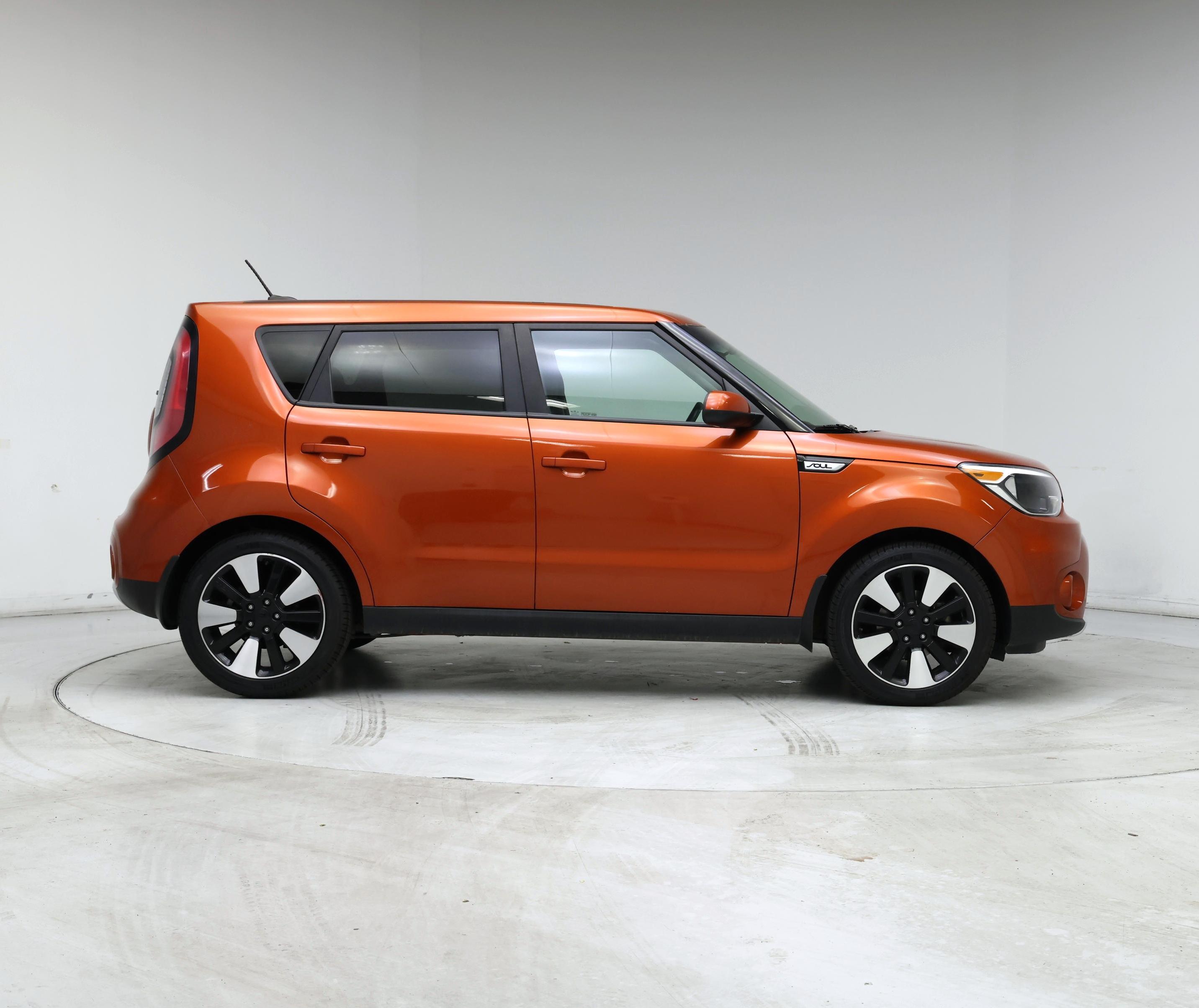 Thumbnail: 2018 Kia Soul - 7