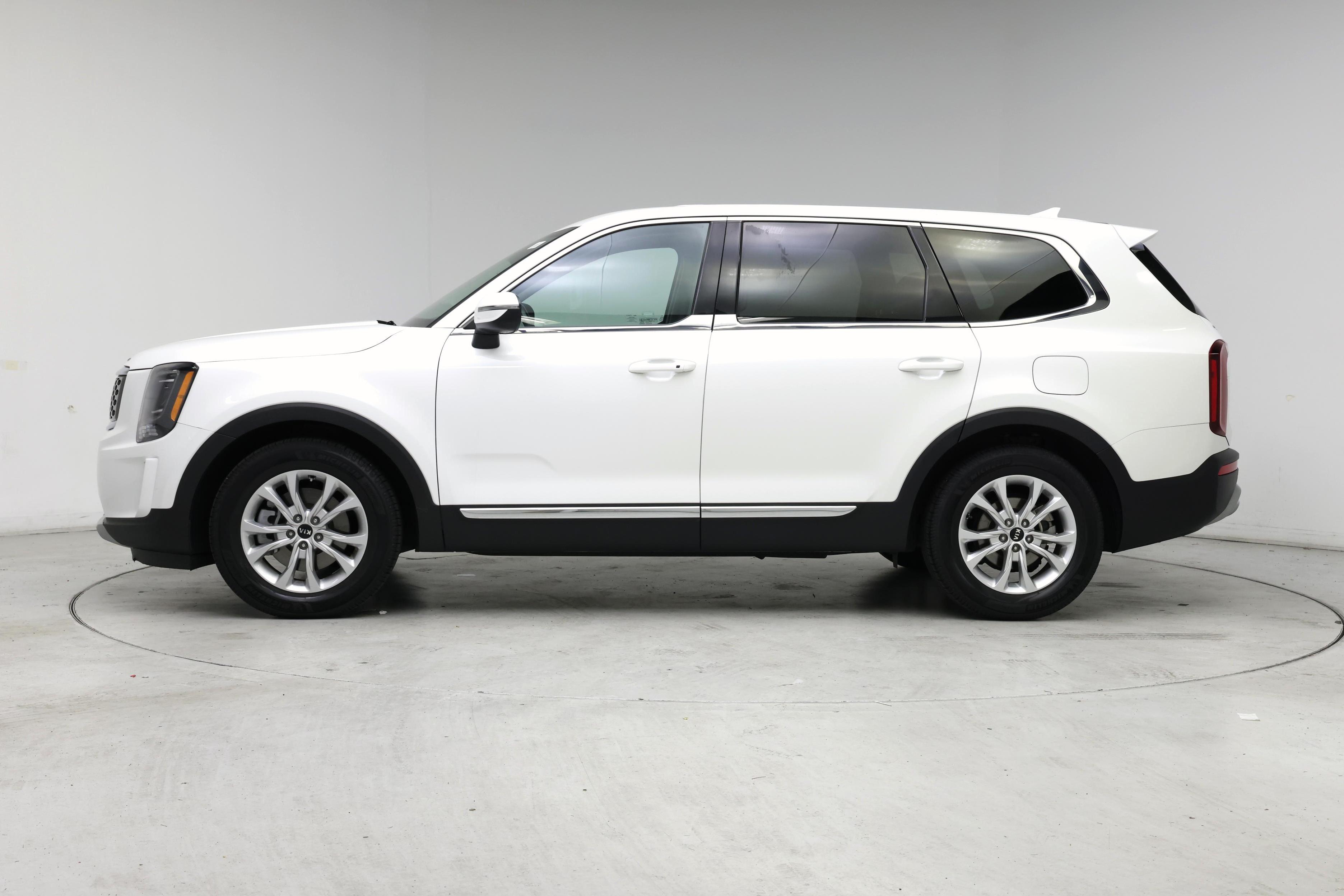 Thumbnail: 2020 Kia Telluride - 3