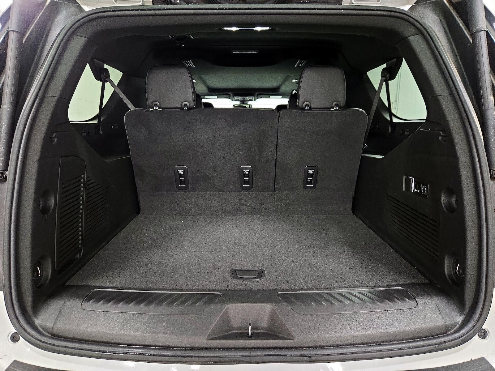 2021 GMC Yukon XL SLT - Photo 23