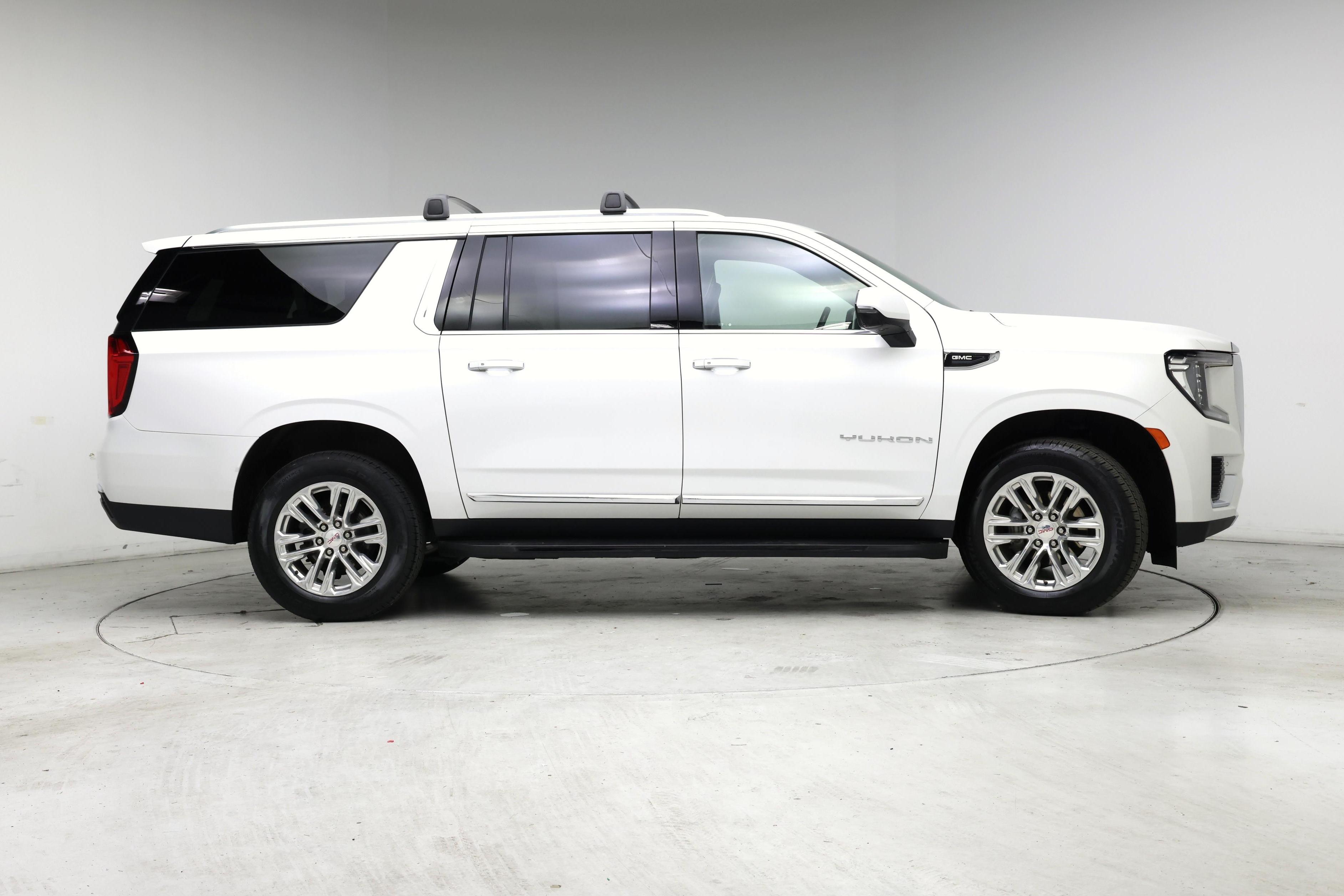 Thumbnail: 2021 GMC Yukon XL - 7