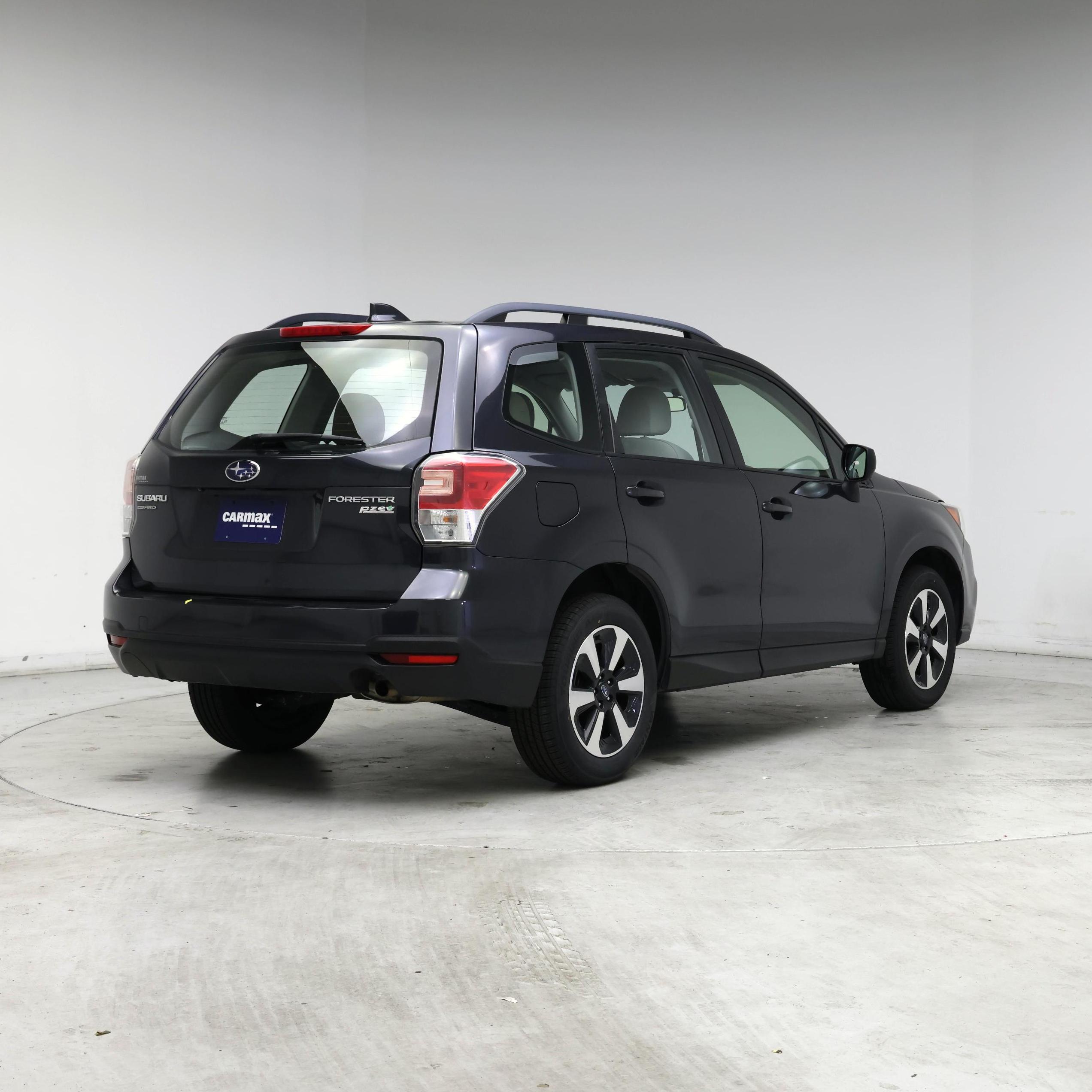 Thumbnail: 2017 Subaru Forester - 8
