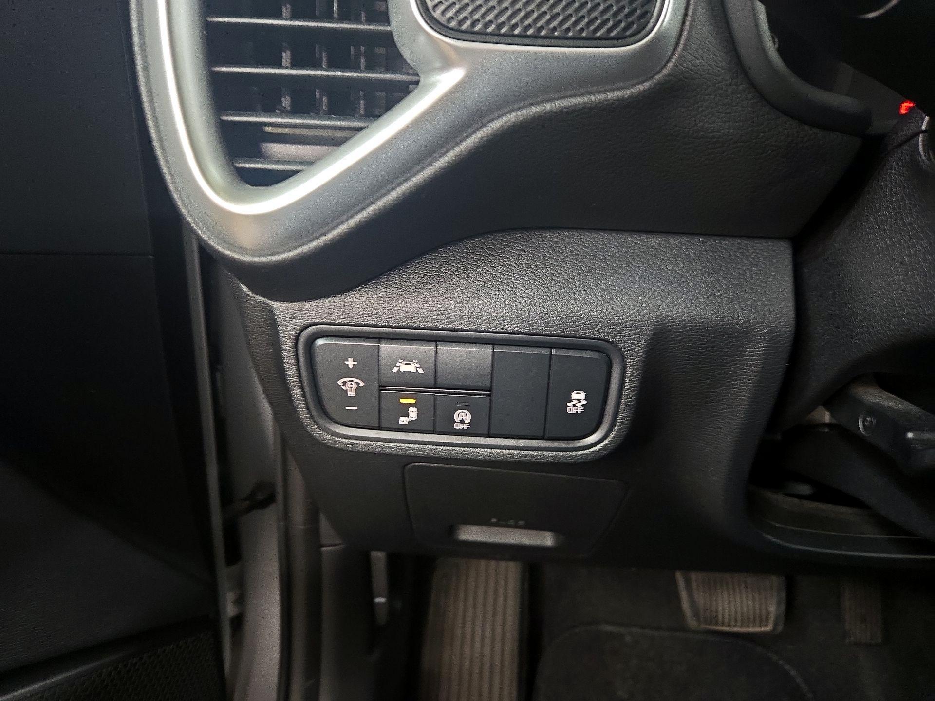 Thumbnail: 2020 Kia Soul - 13