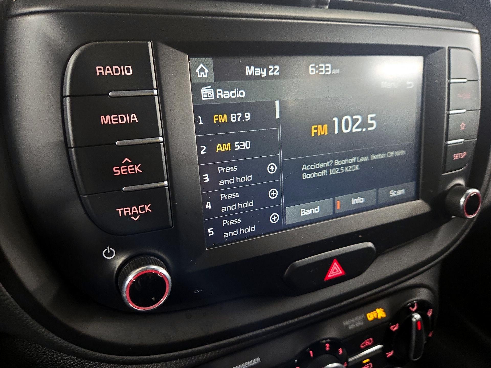 Thumbnail: 2020 Kia Soul - 15