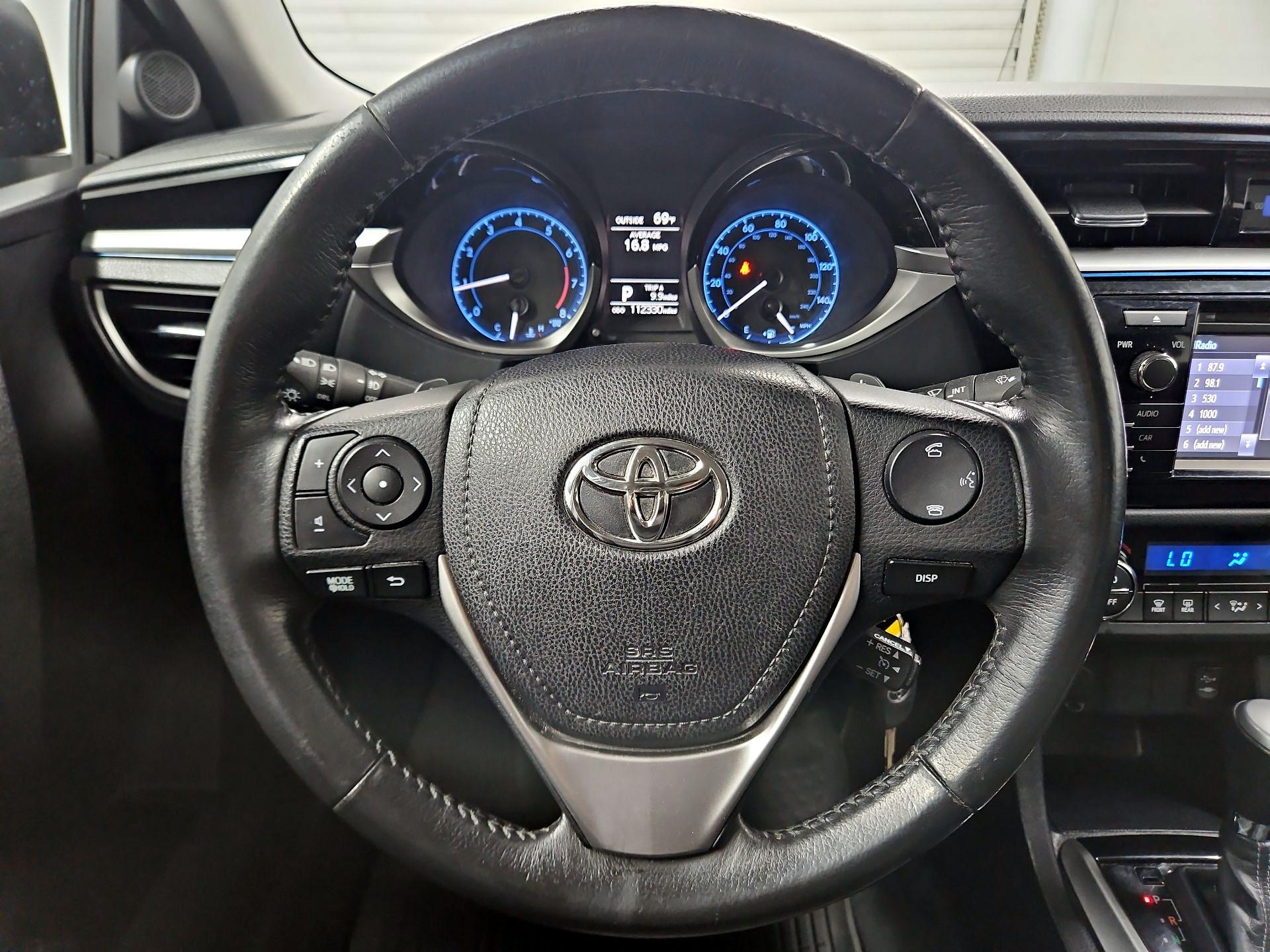 Thumbnail: 2015 Toyota Corolla - 10