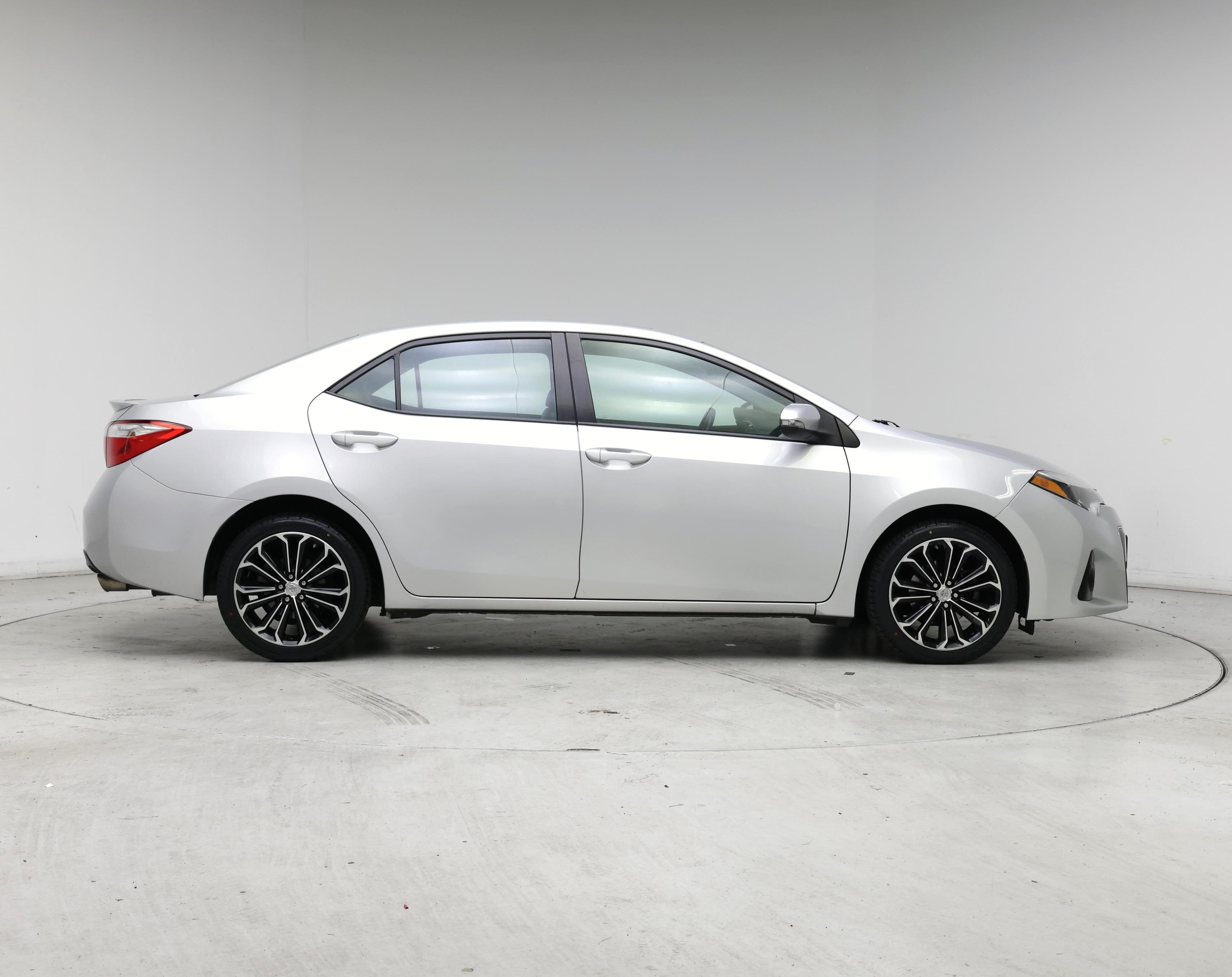 Thumbnail: 2015 Toyota Corolla - 7