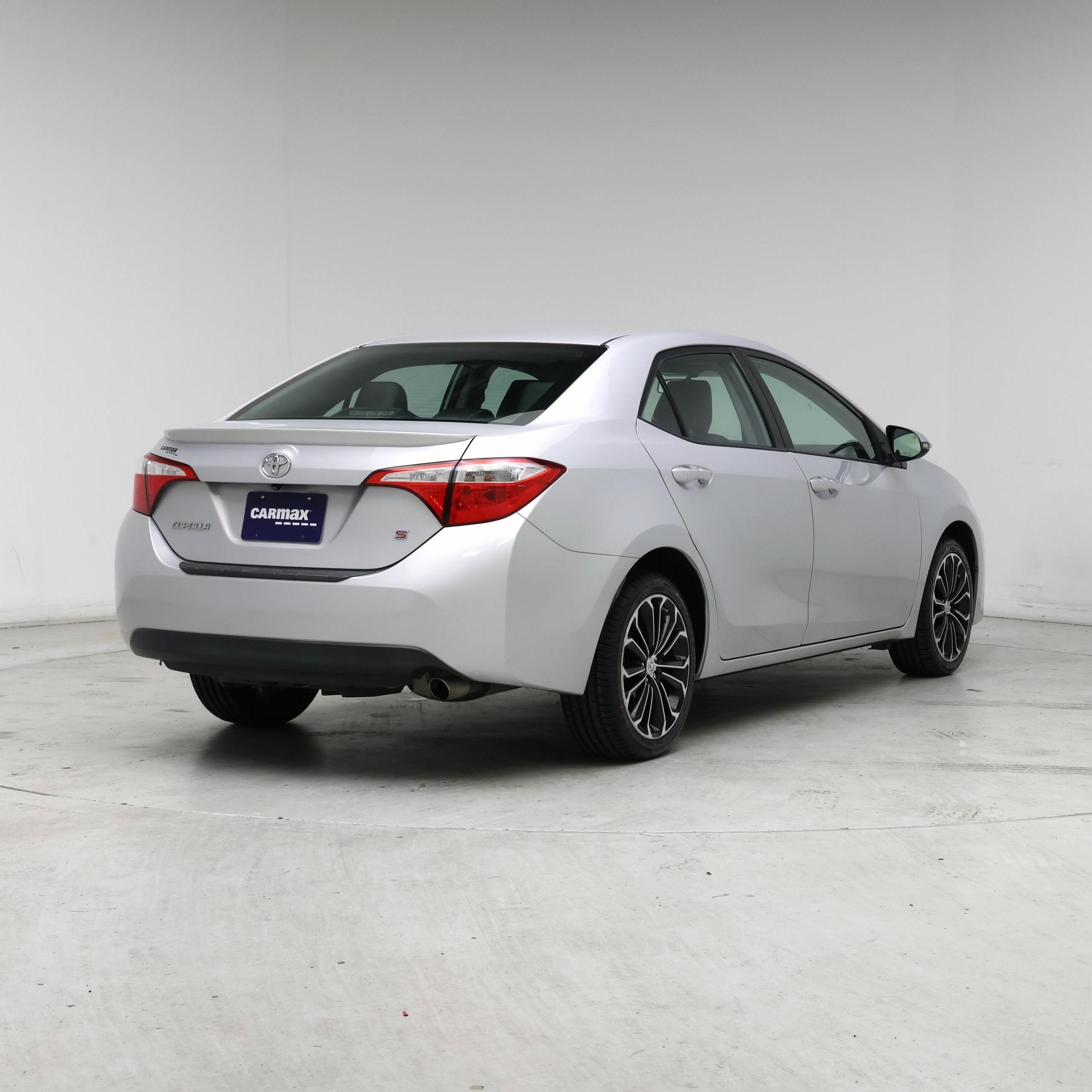Thumbnail: 2015 Toyota Corolla - 8