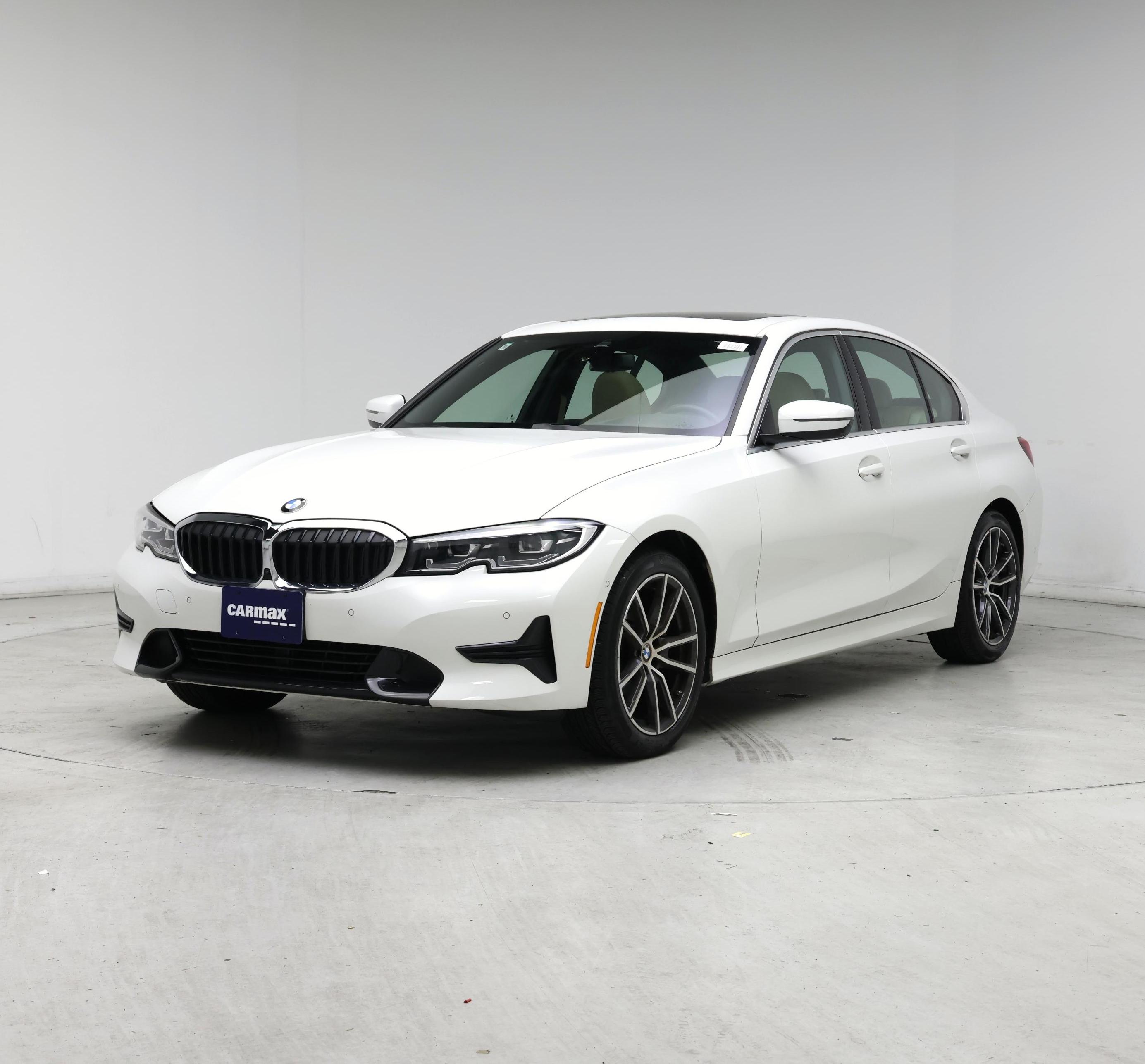 Thumbnail: 2021 BMW 3 Series - 4