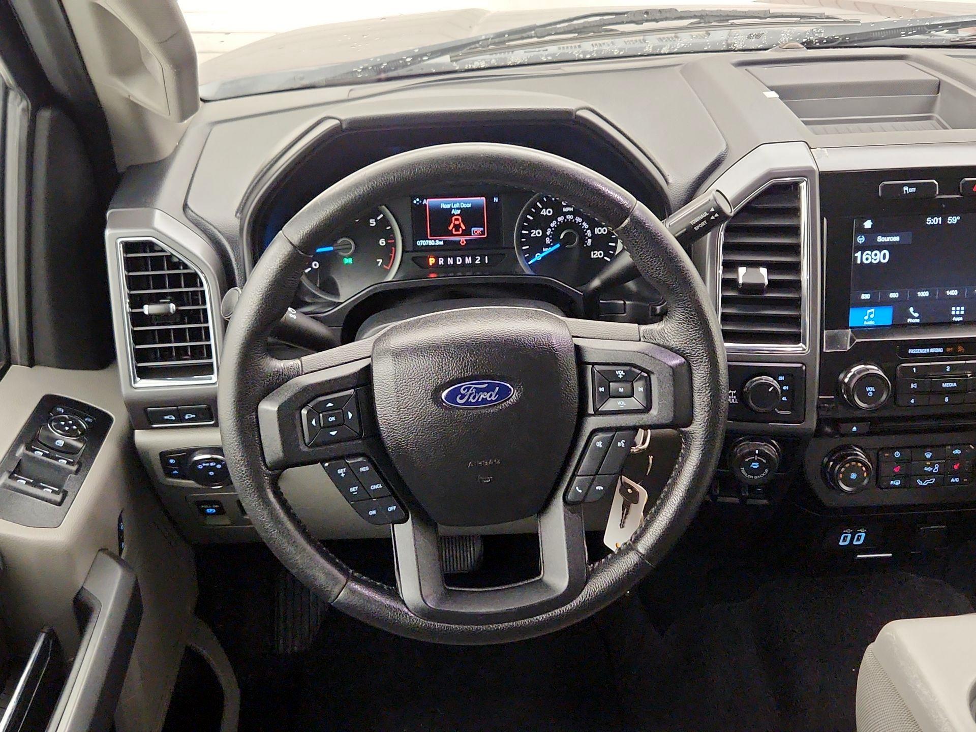 Thumbnail: 2016 Ford F-150 - 10