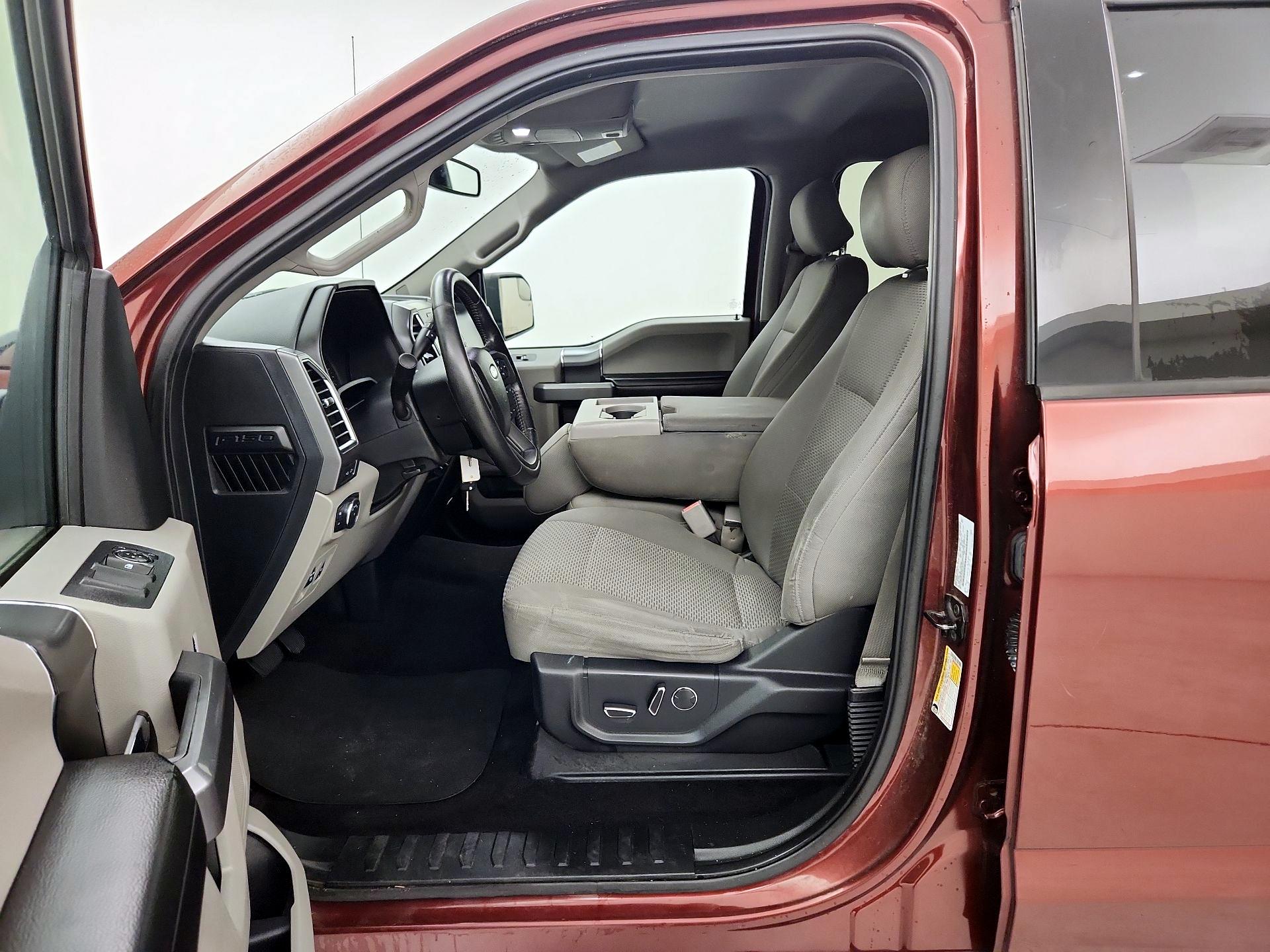 Thumbnail: 2016 Ford F-150 - 11