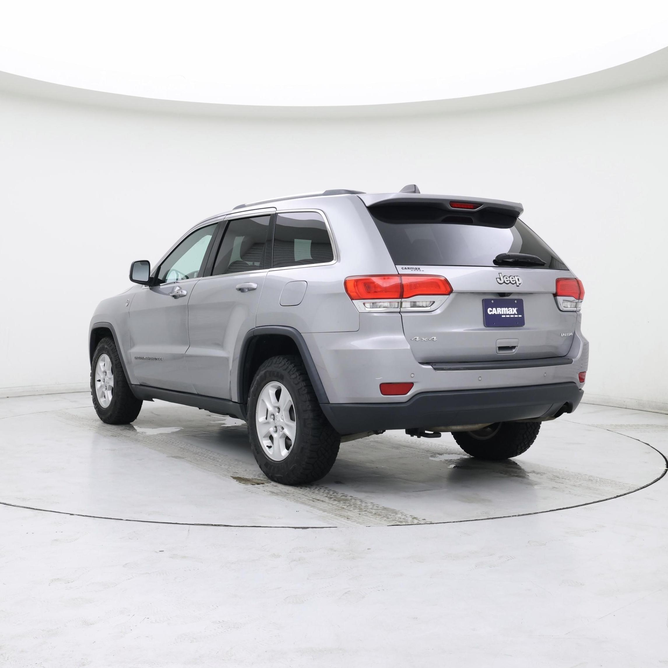 Thumbnail: 2017 Jeep Grand Cherokee - 2