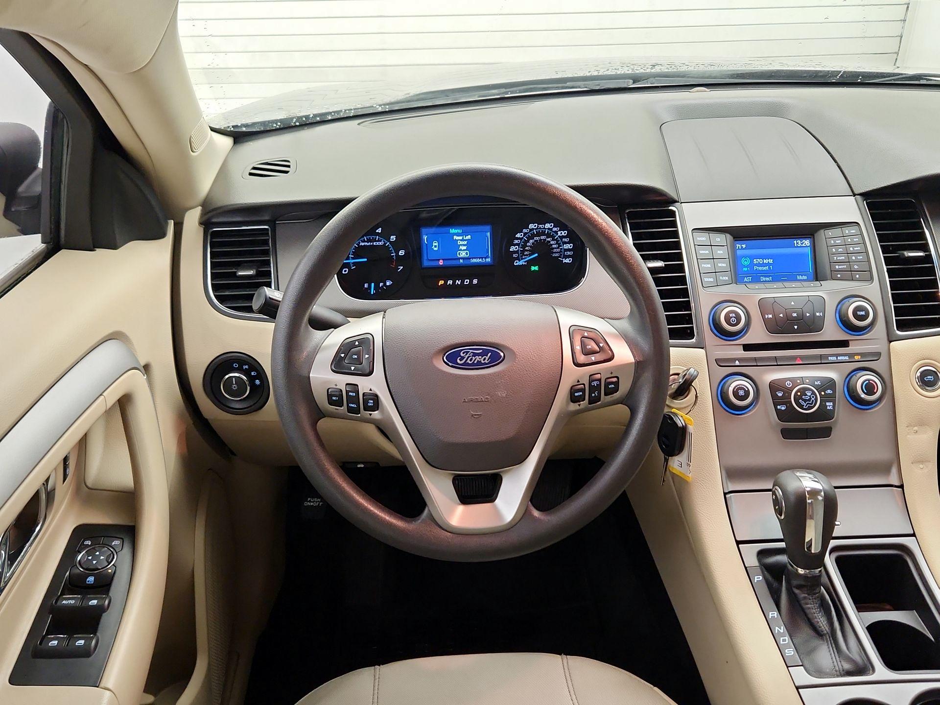 Thumbnail: 2016 Ford Taurus - 10