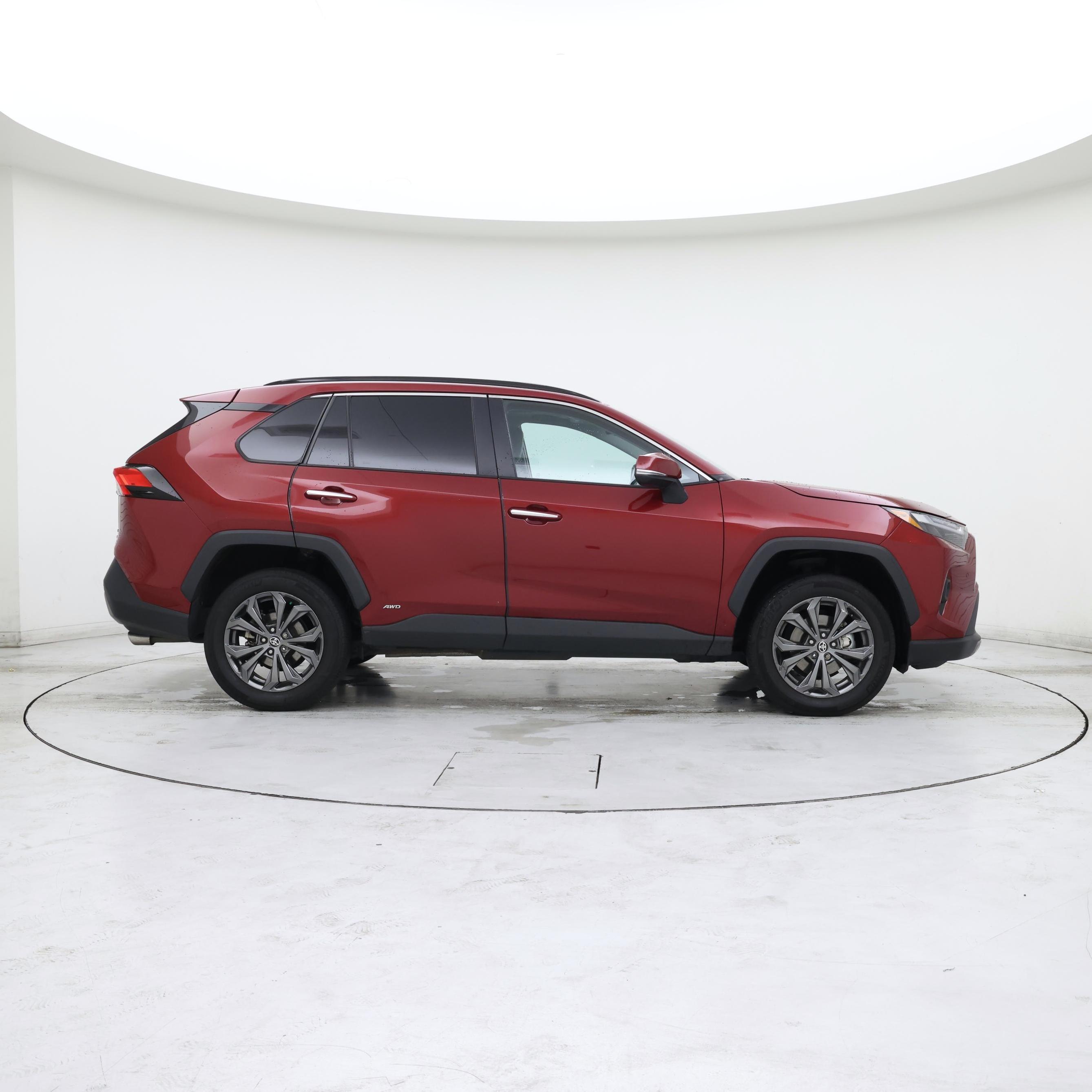 Thumbnail: 2024 Toyota RAV4 - 7