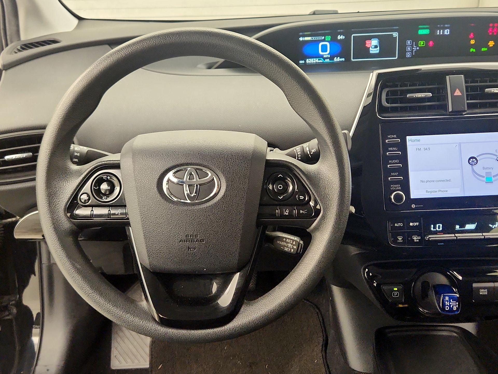 Thumbnail: 2021 Toyota Prius - 10