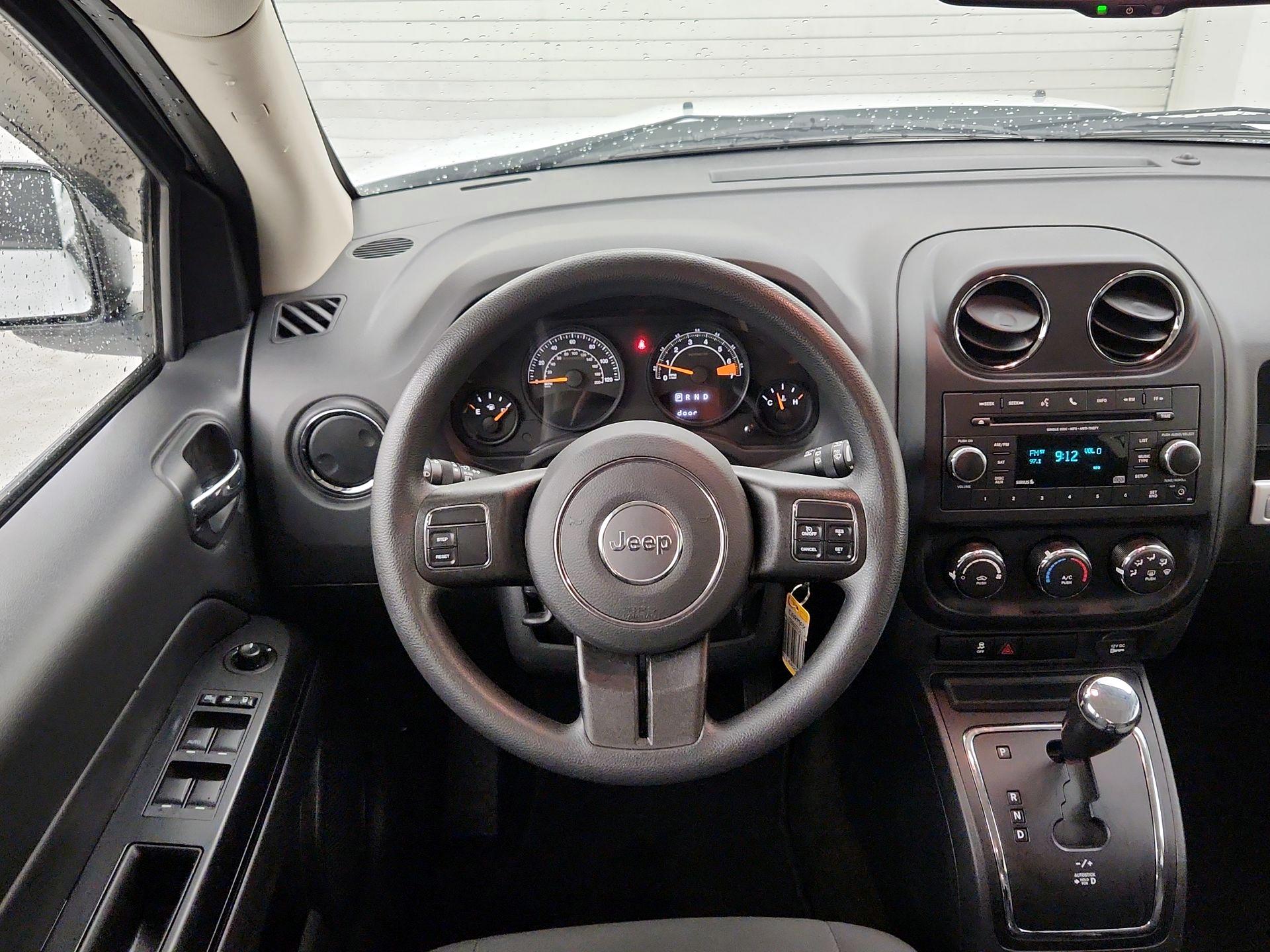 Thumbnail: 2016 Jeep Compass - 10