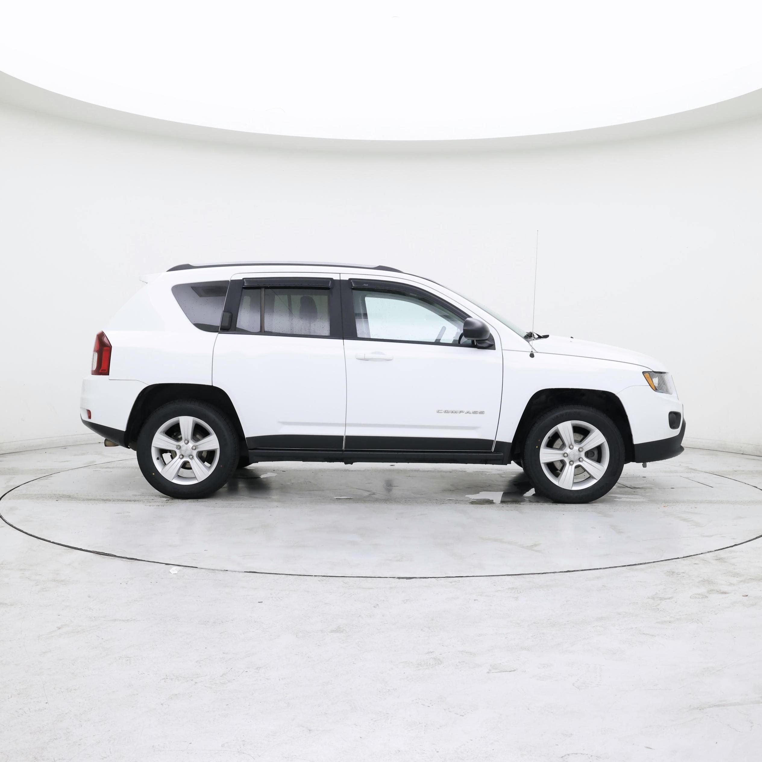 Thumbnail: 2016 Jeep Compass - 7
