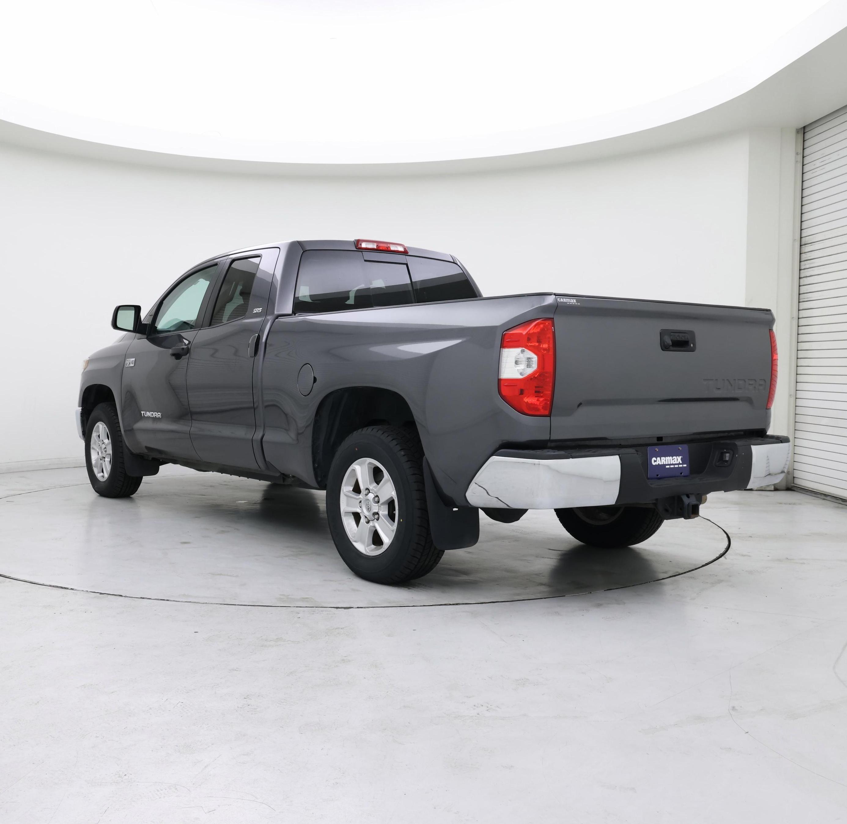 Thumbnail: 2018 Toyota Tundra - 2