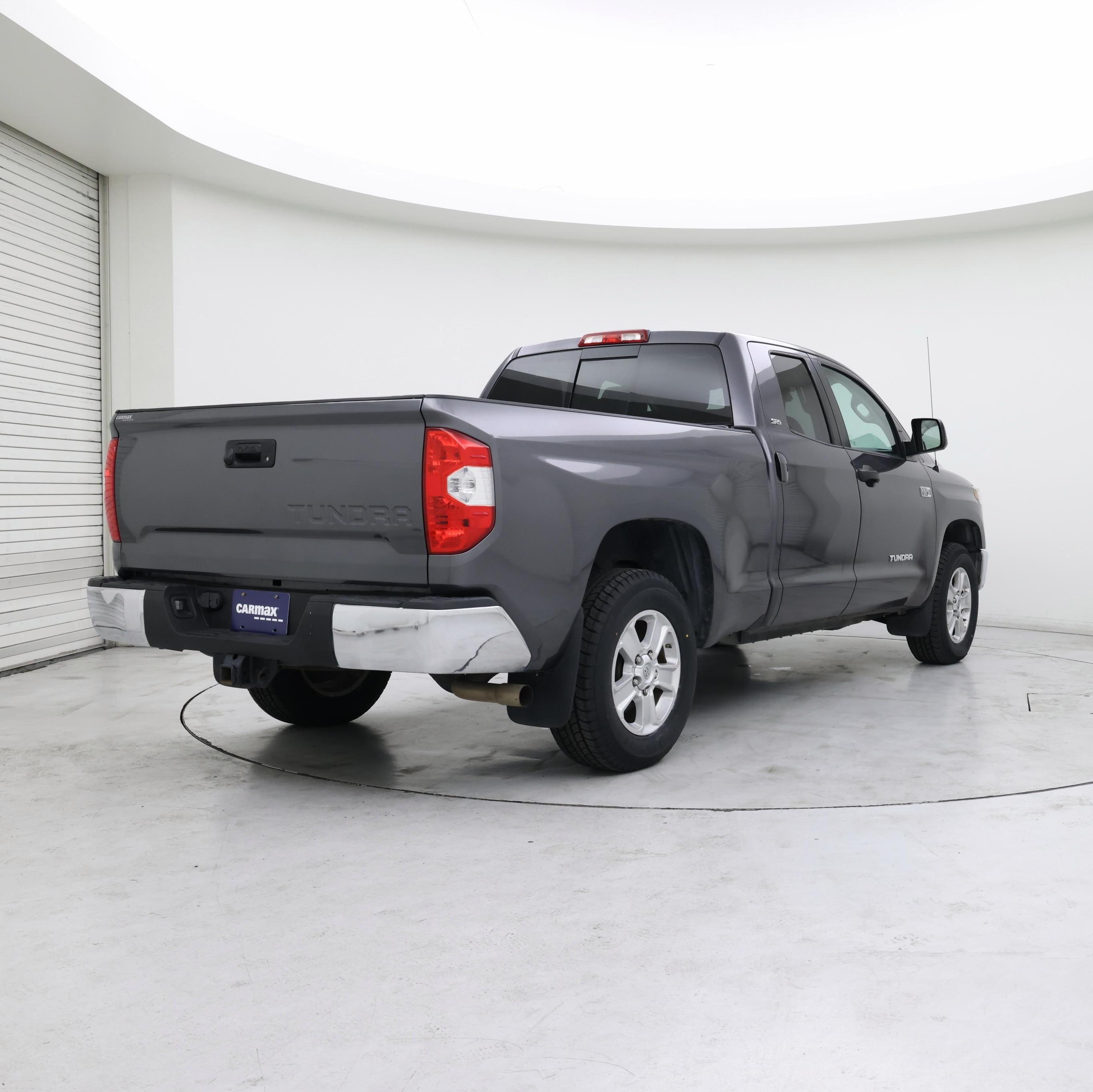 Thumbnail: 2018 Toyota Tundra - 8