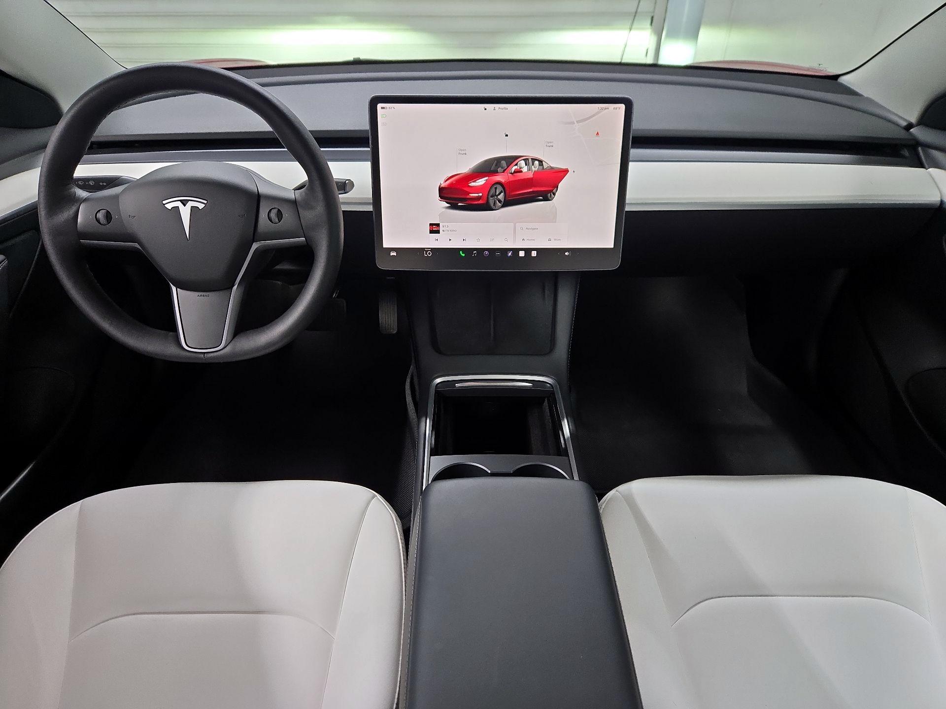 Thumbnail: 2022 Tesla Model 3 - 9