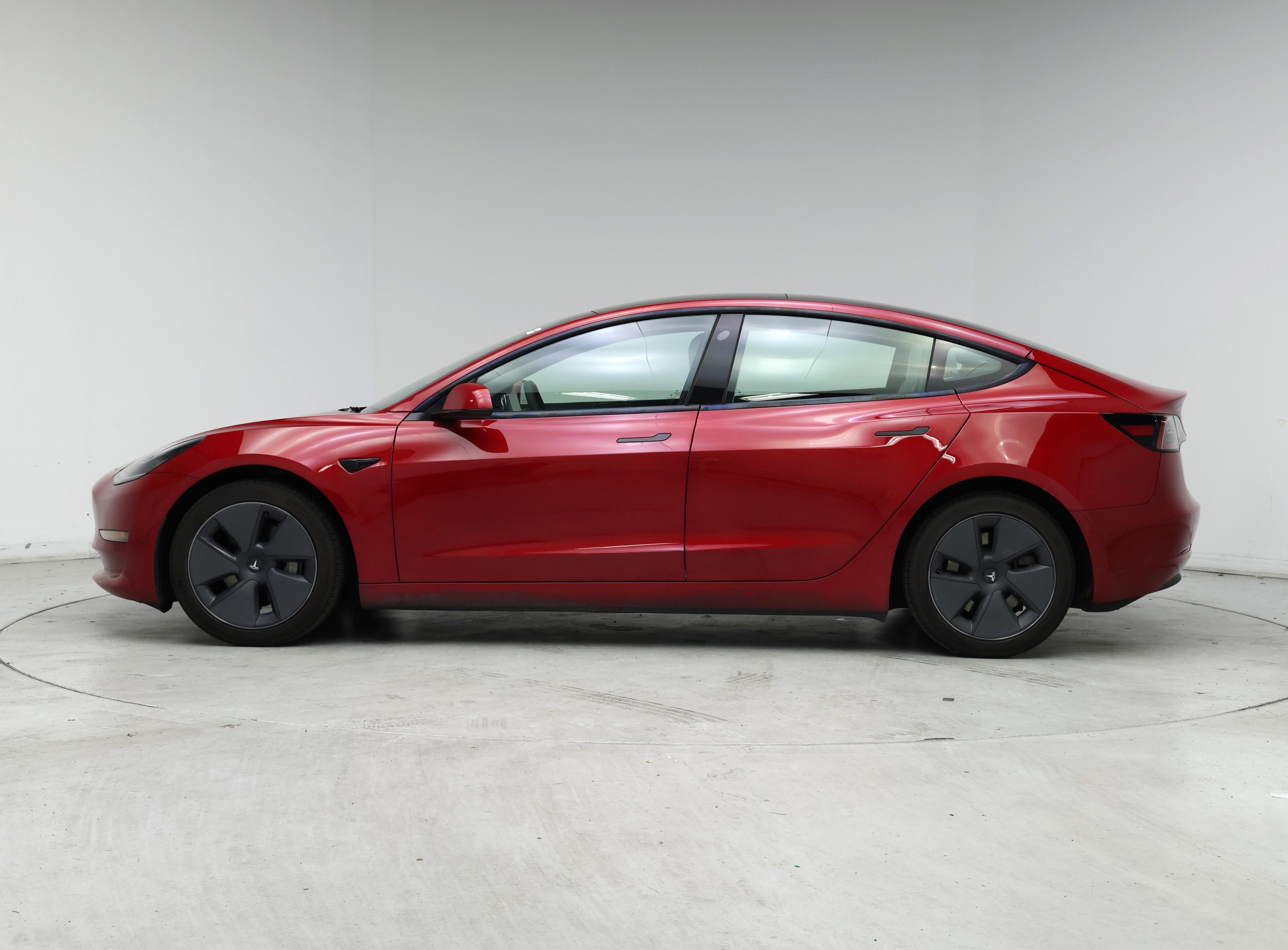 Thumbnail: 2022 Tesla Model 3 - 3