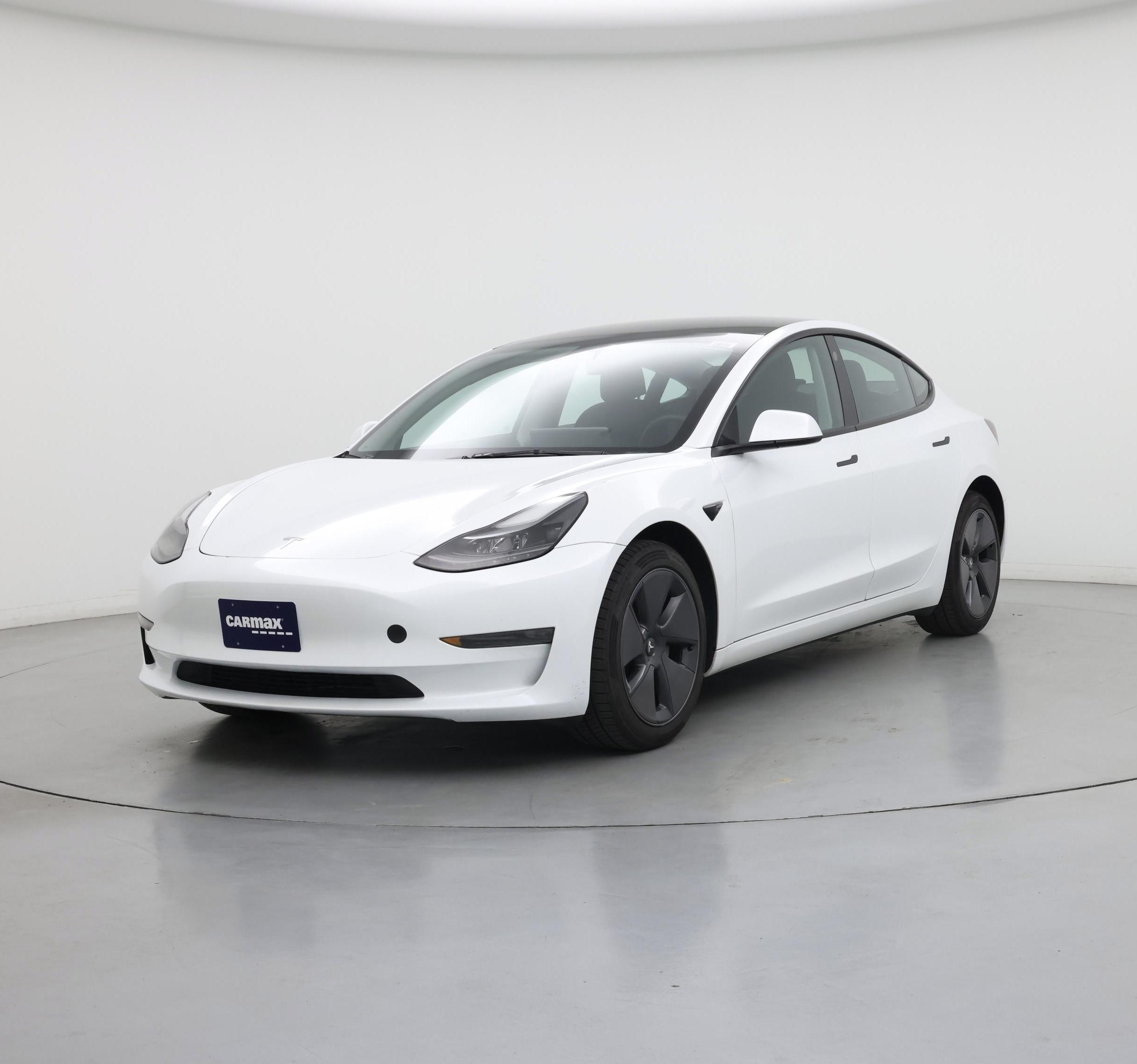 Thumbnail: 2023 Tesla Model 3 - 4