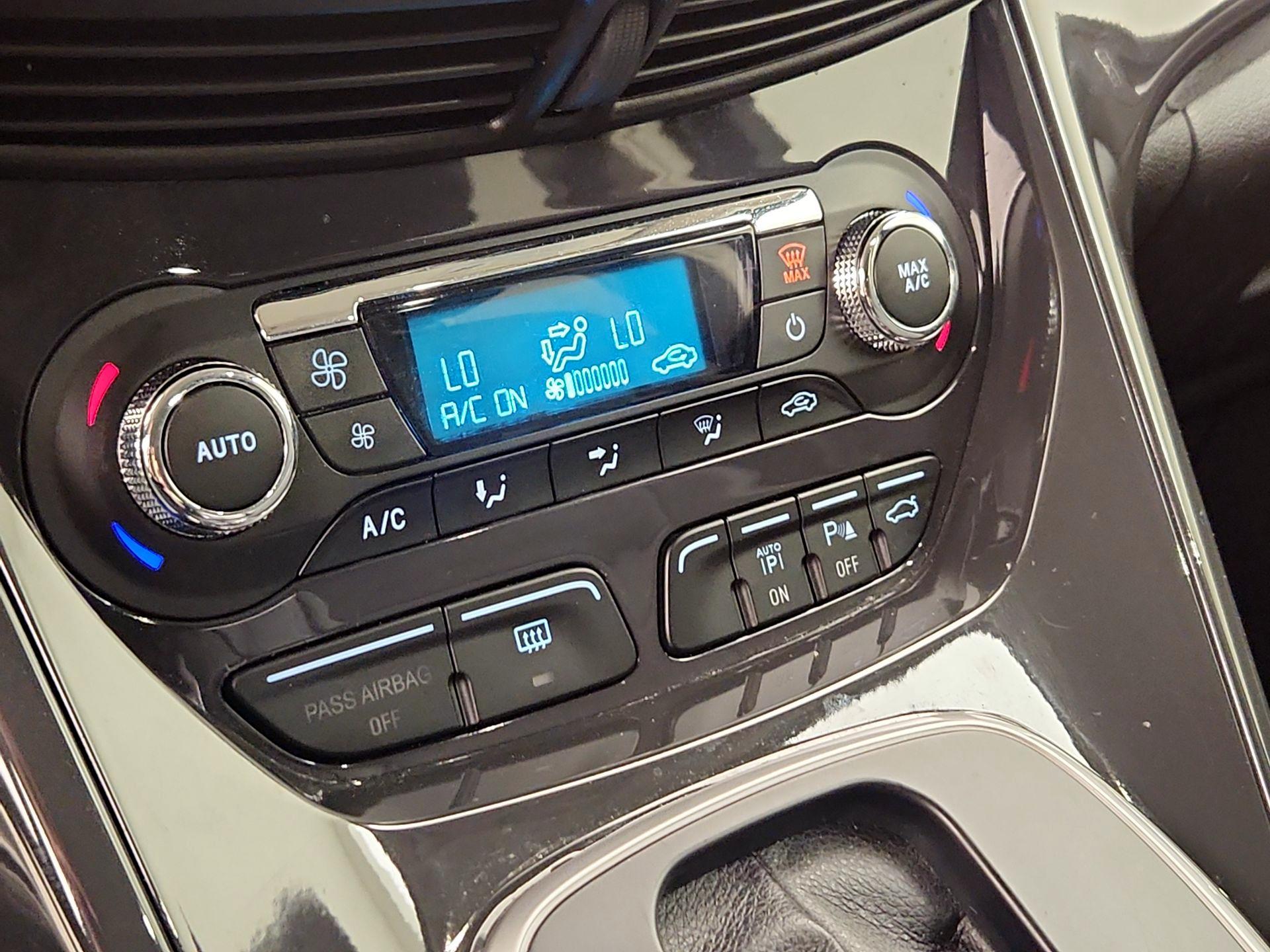 Thumbnail: 2014 Ford Escape - 16