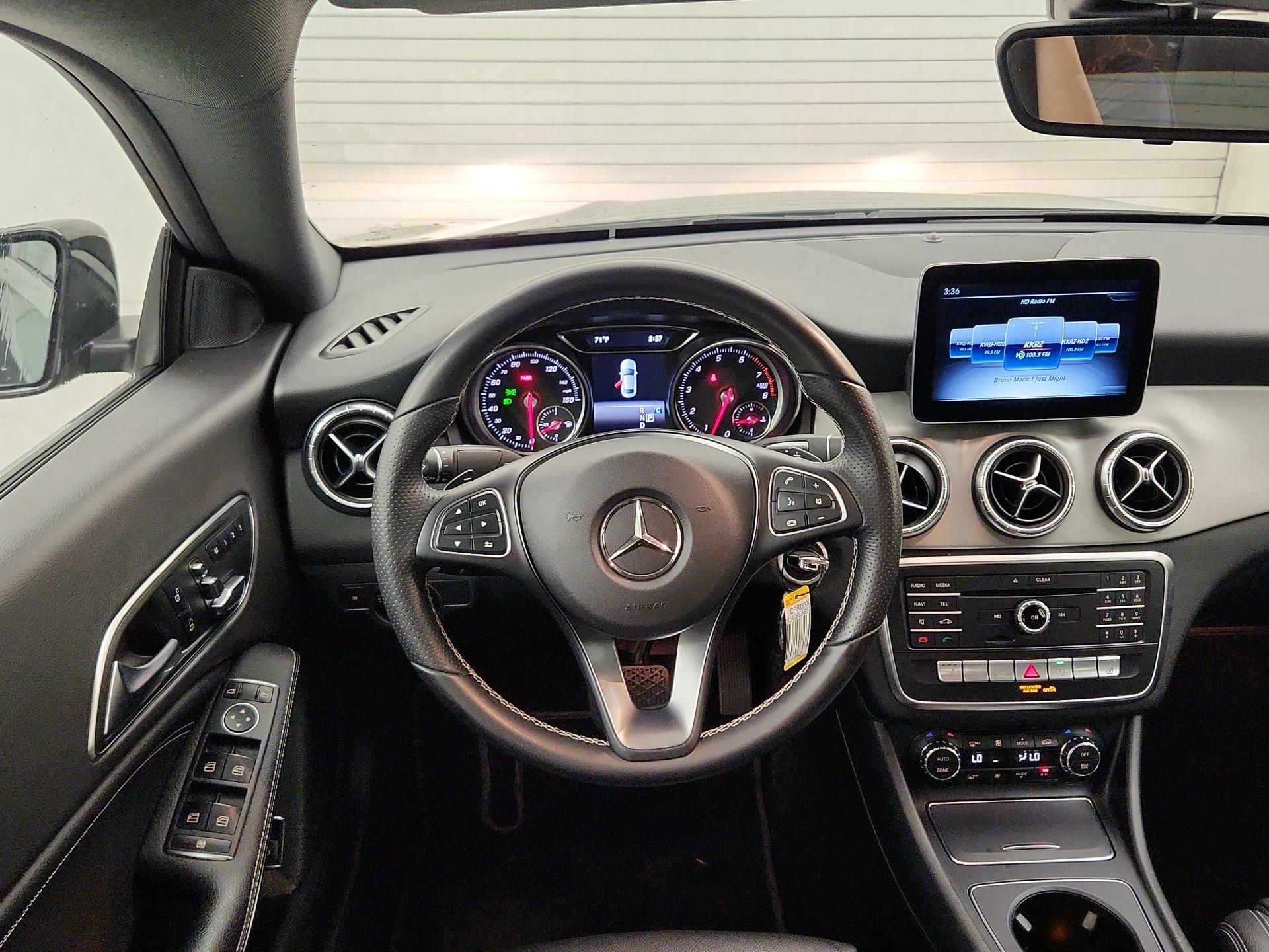 Thumbnail: 2018 Mercedes-Benz CLA - 10