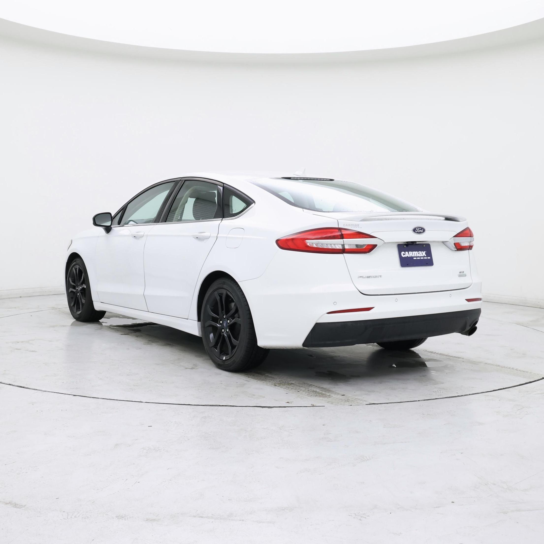 Thumbnail: 2019 Ford Fusion - 2