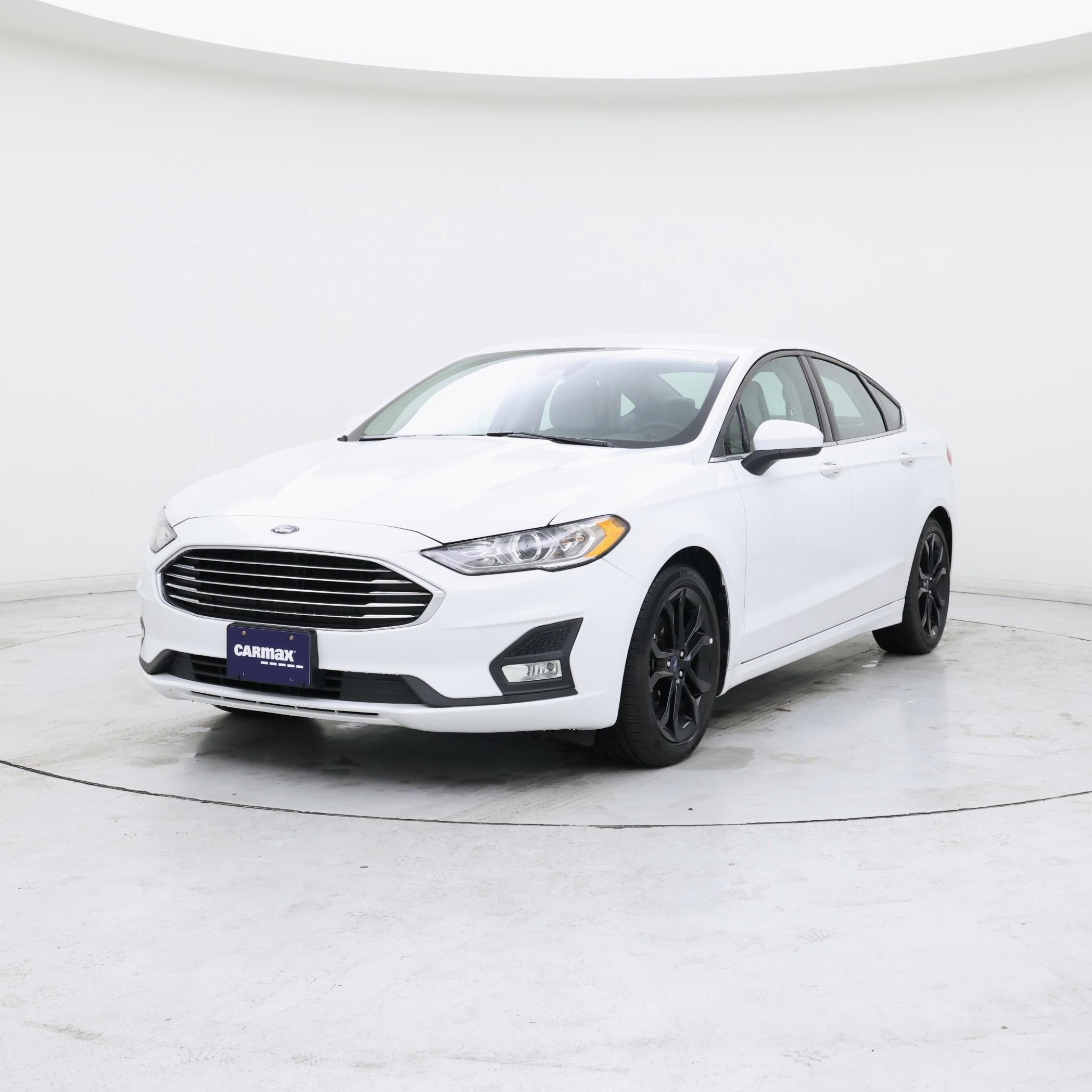 Thumbnail: 2019 Ford Fusion - 4