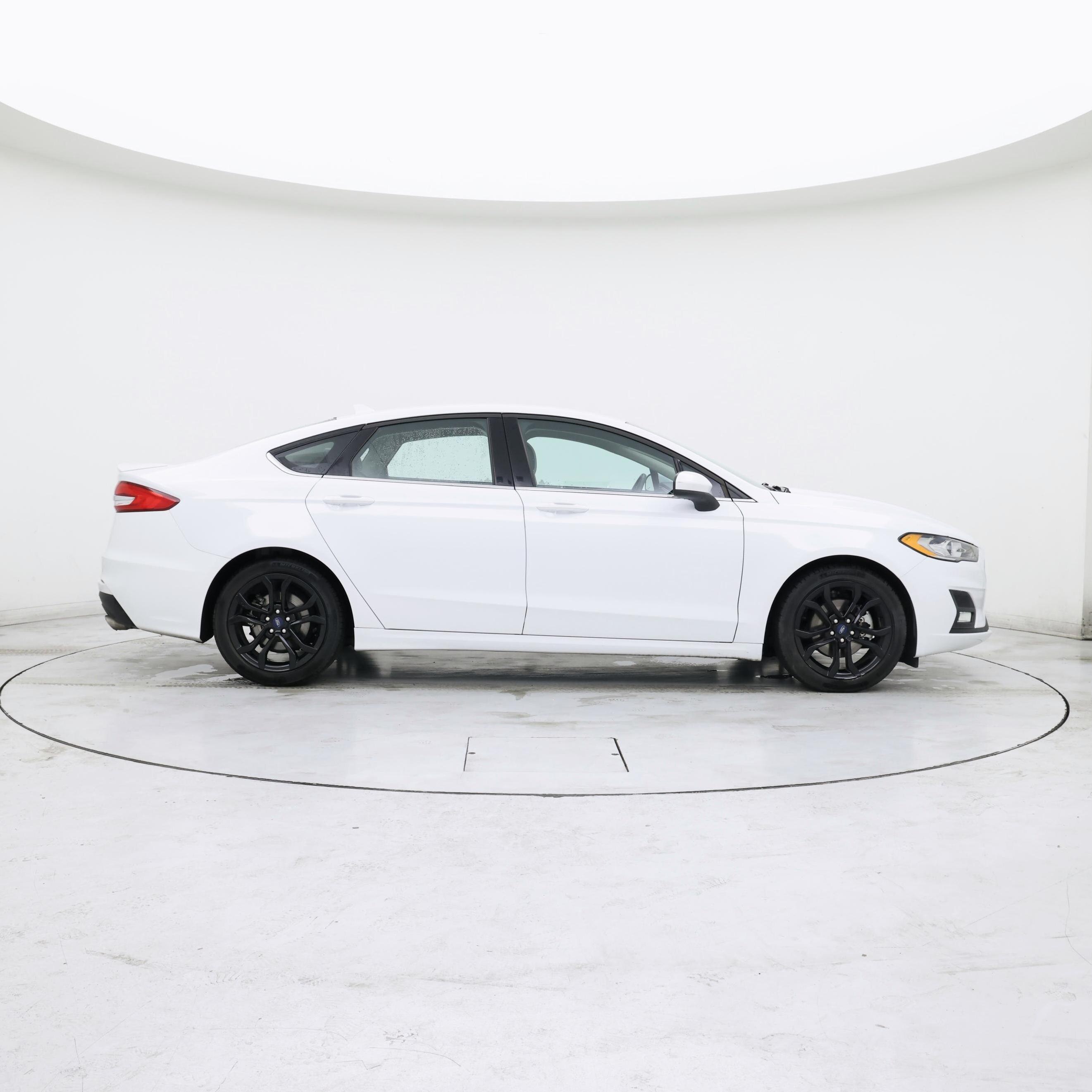 Thumbnail: 2019 Ford Fusion - 7