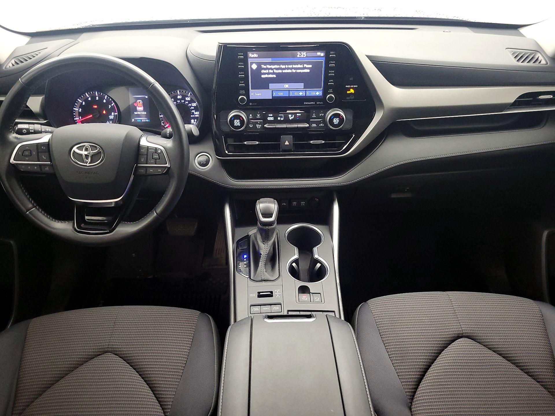 Thumbnail: 2020 Toyota Highlander - 9