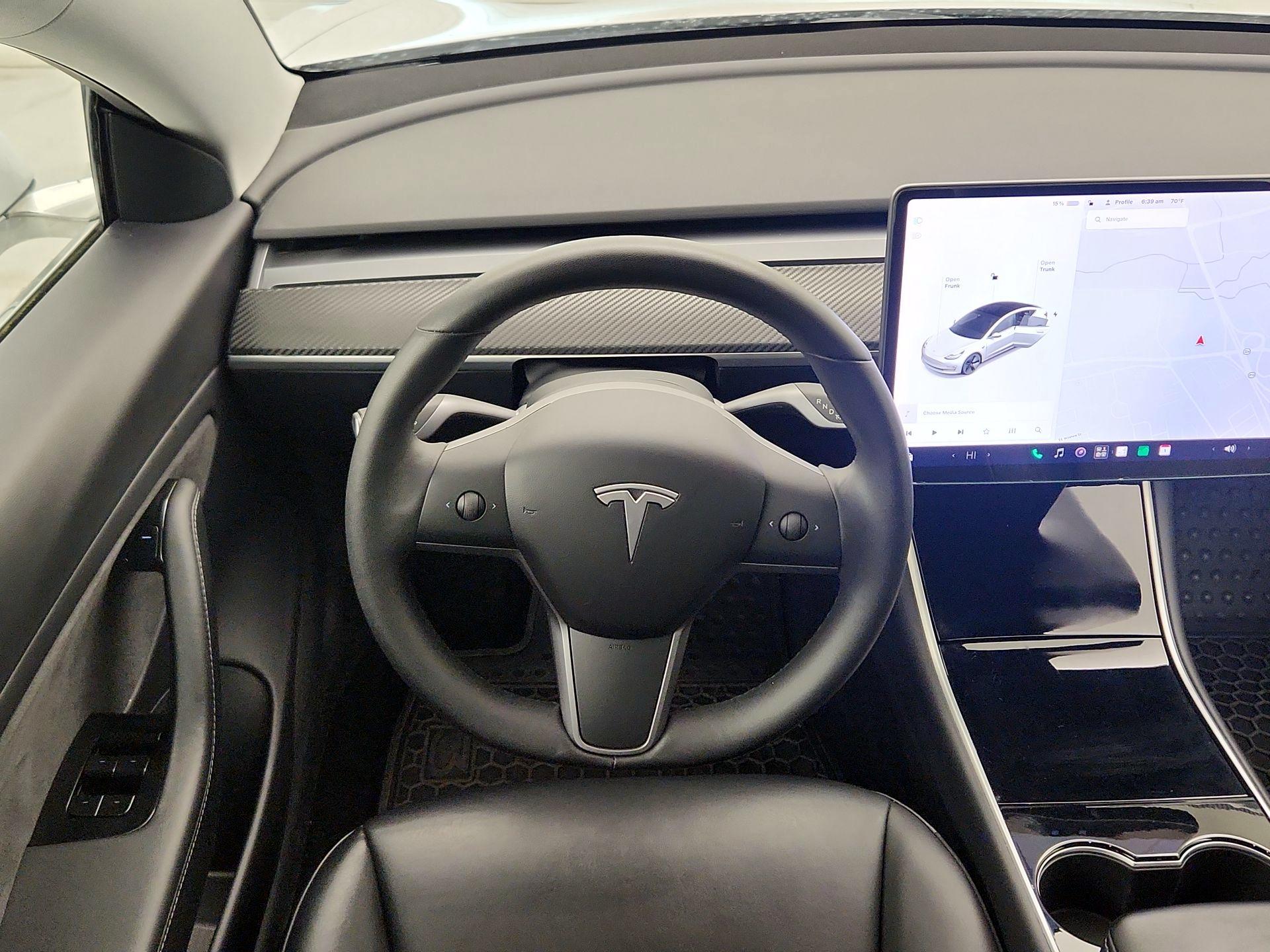 Thumbnail: 2020 Tesla Model 3 - 10