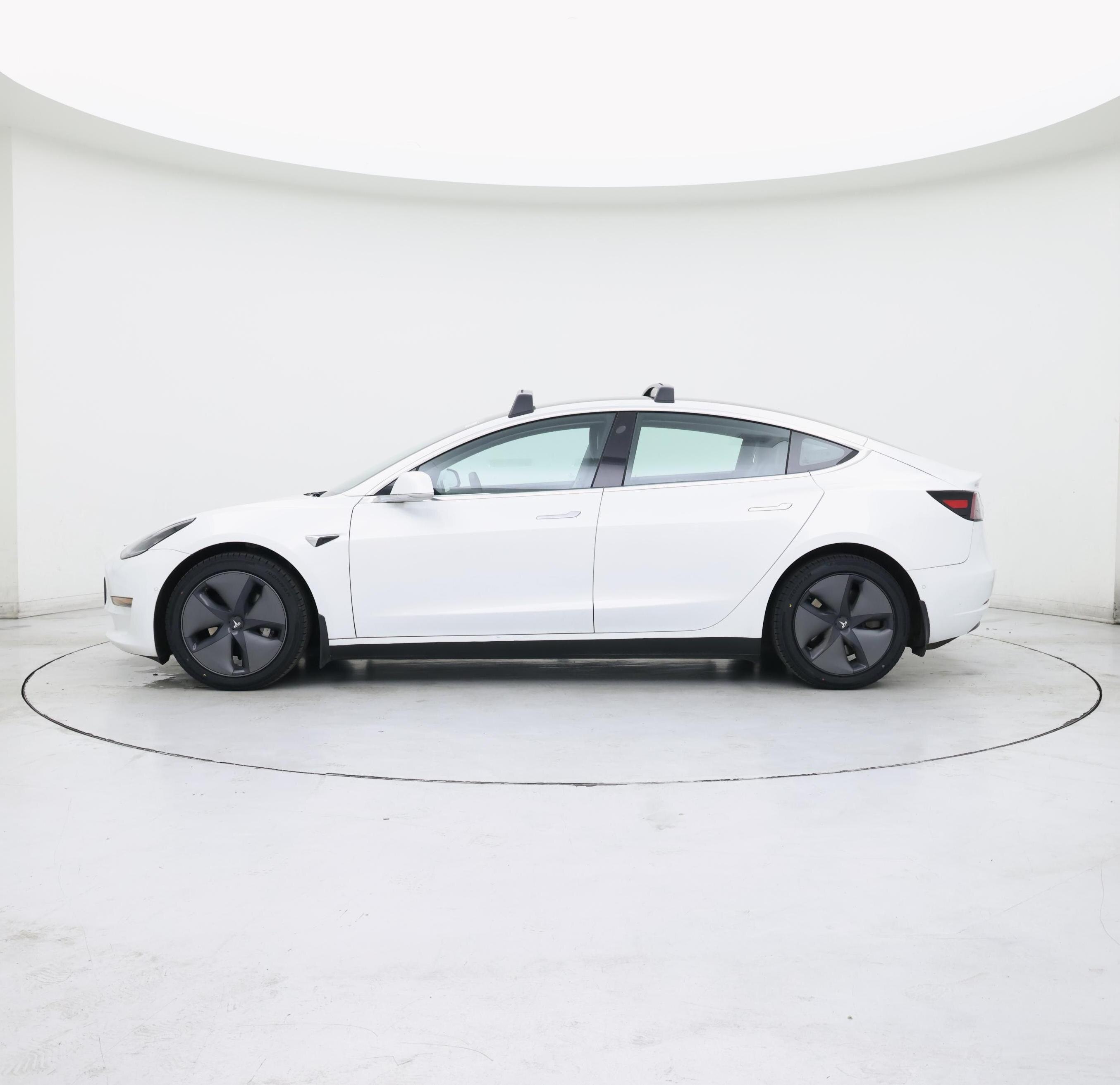 Thumbnail: 2020 Tesla Model 3 - 3