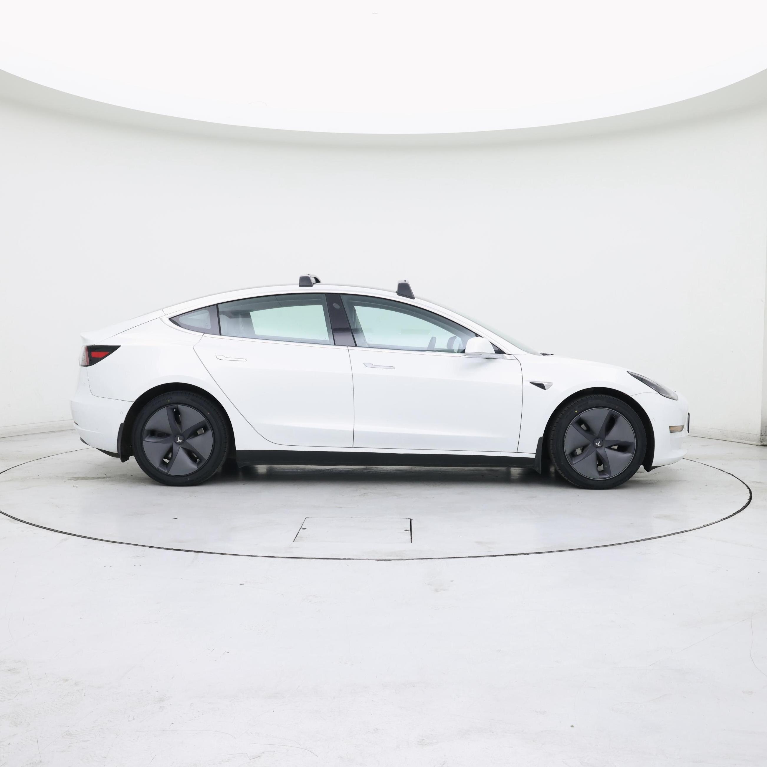 Thumbnail: 2020 Tesla Model 3 - 7