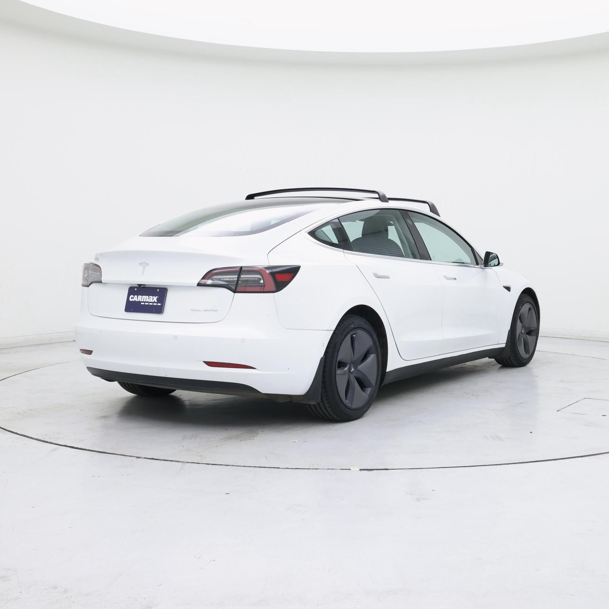 Thumbnail: 2020 Tesla Model 3 - 8