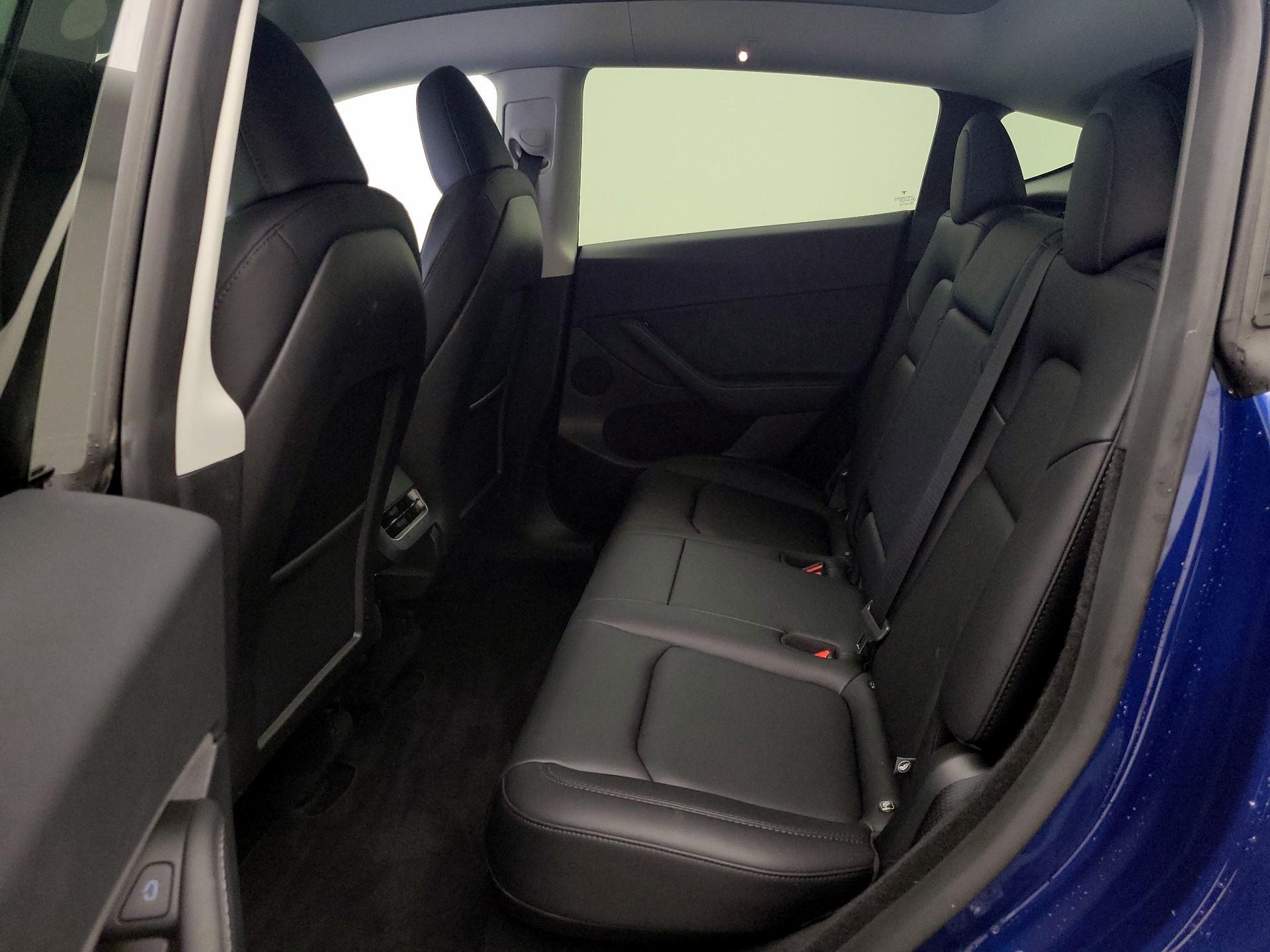 Thumbnail: 2025 Tesla Model Y - 20